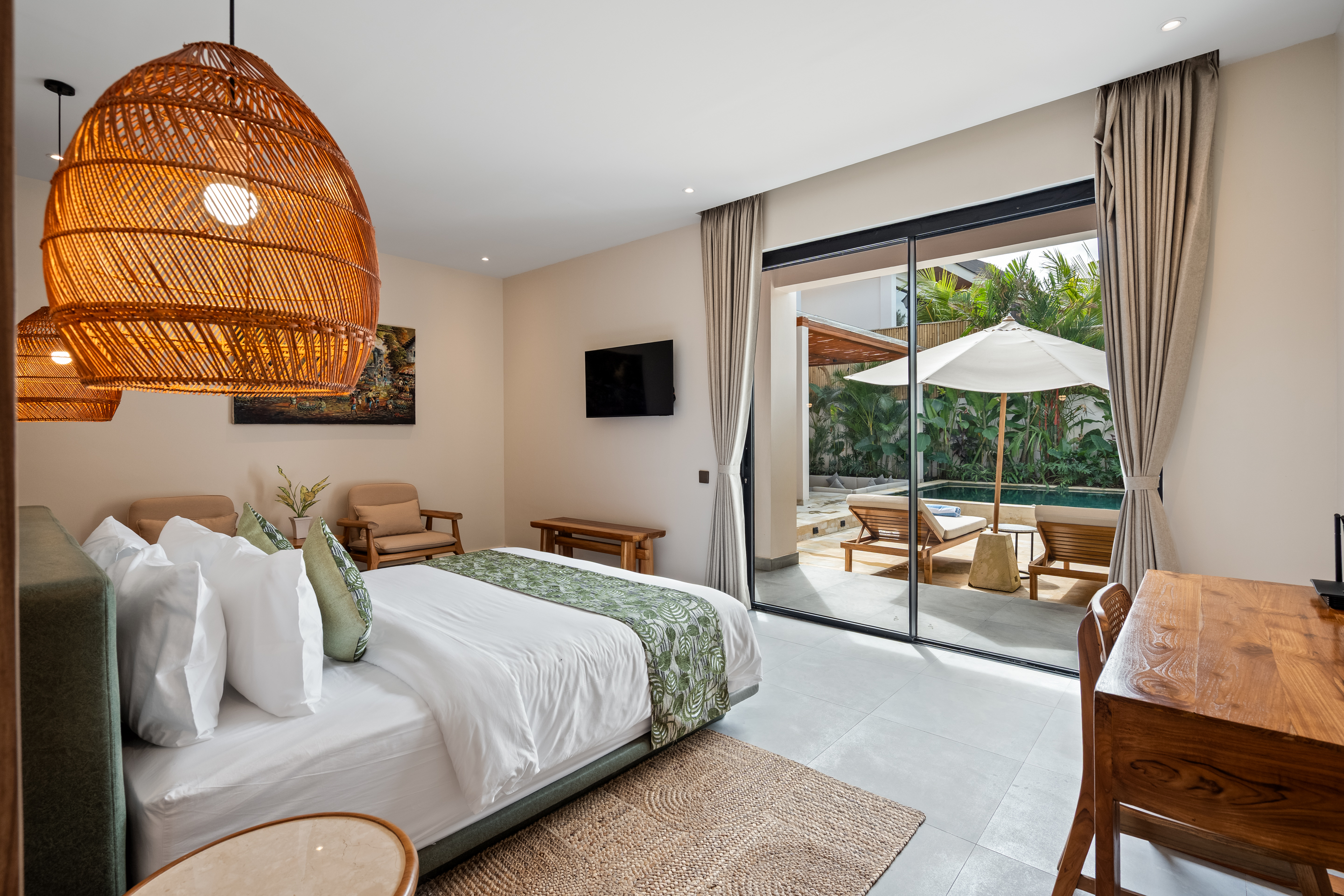 Вилла 5-спальная вилла с бассейном 65 м² и караоке-залом Убуд 347м² 4 и более спален