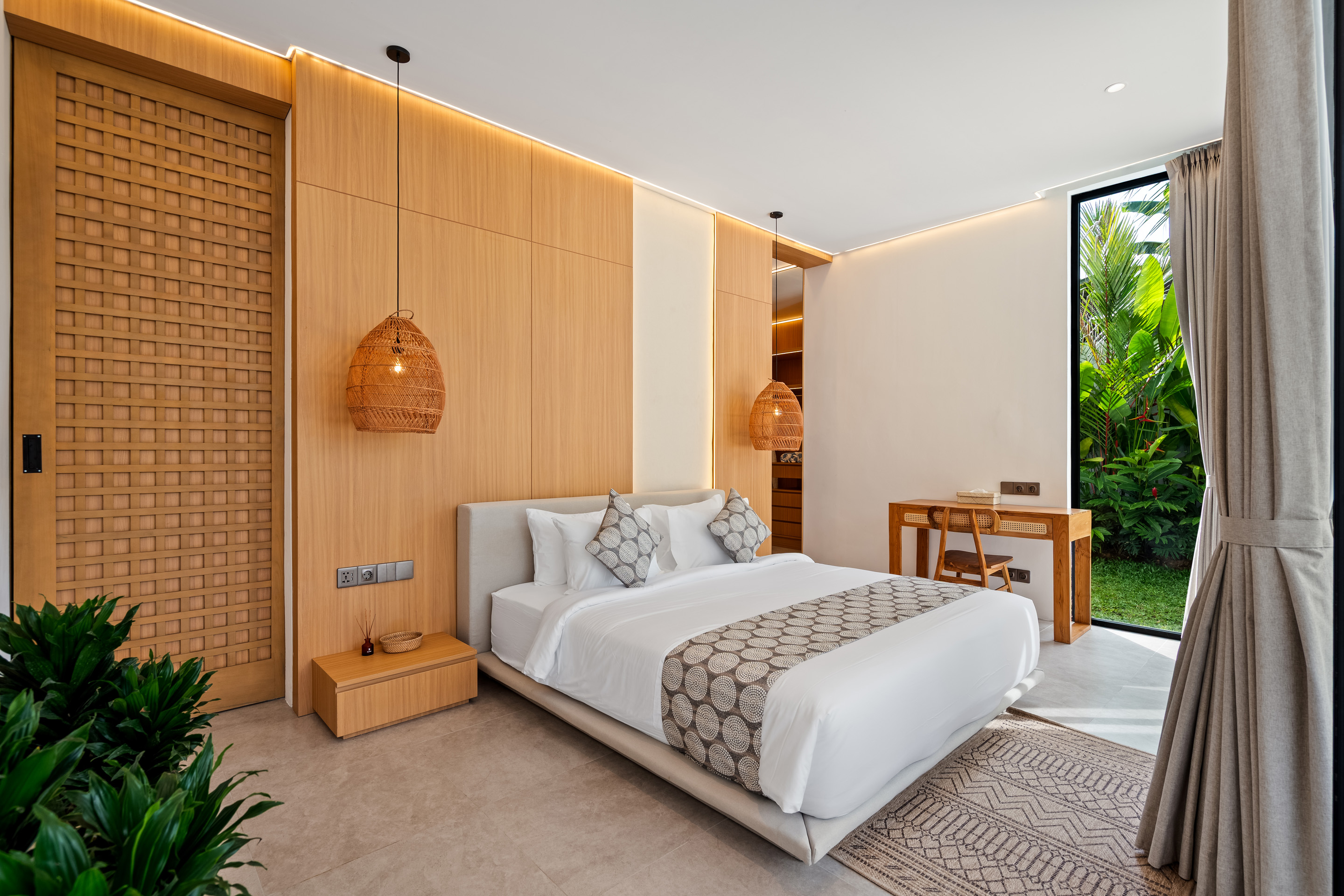 Вилла 5-спальная вилла с бассейном 43 м² и караоке Убуд 264м² 4 и более спален