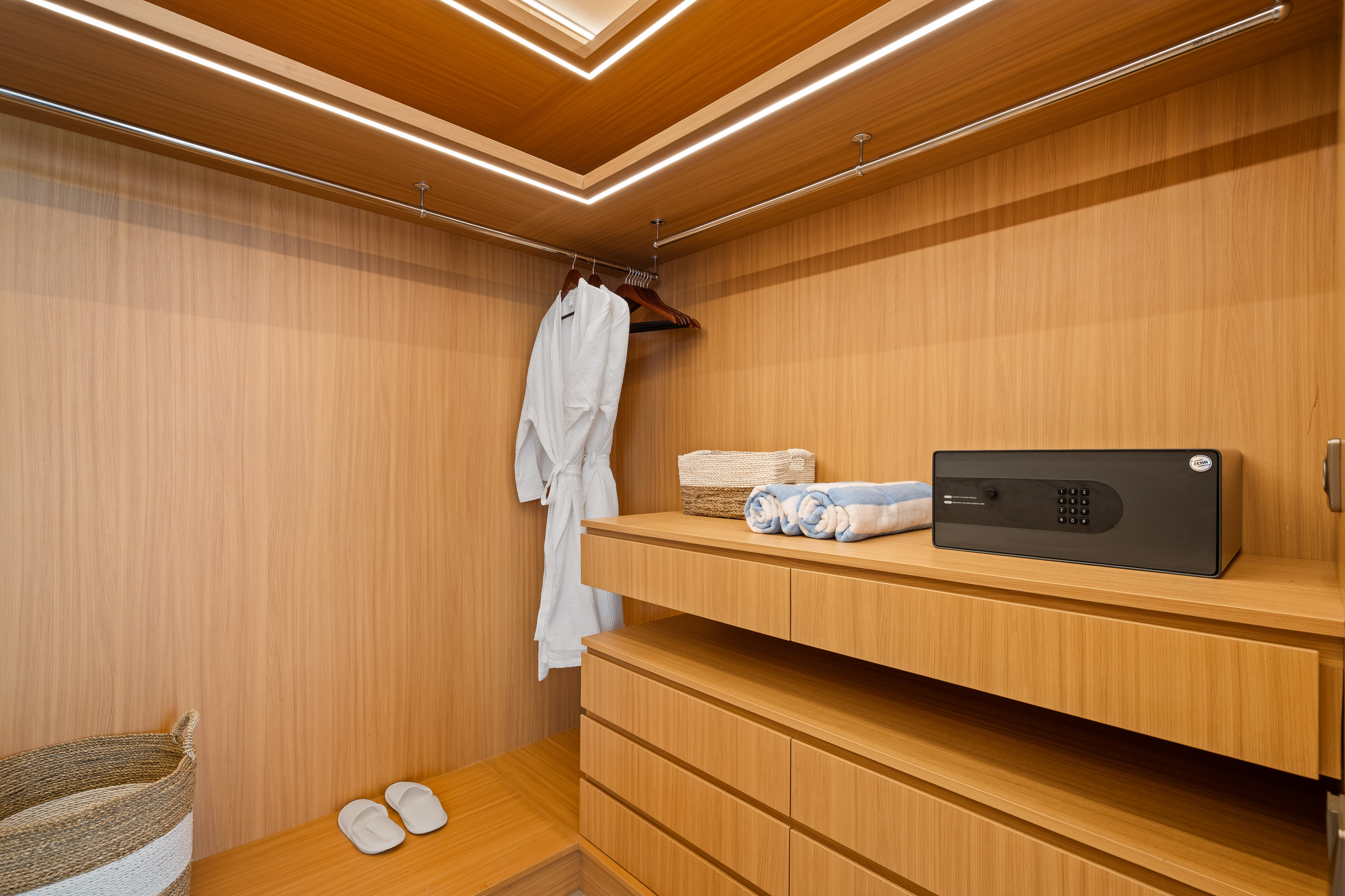 Вилла 5-спальная вилла с бассейном 43 м² и караоке Убуд 264м² 4 и более спален