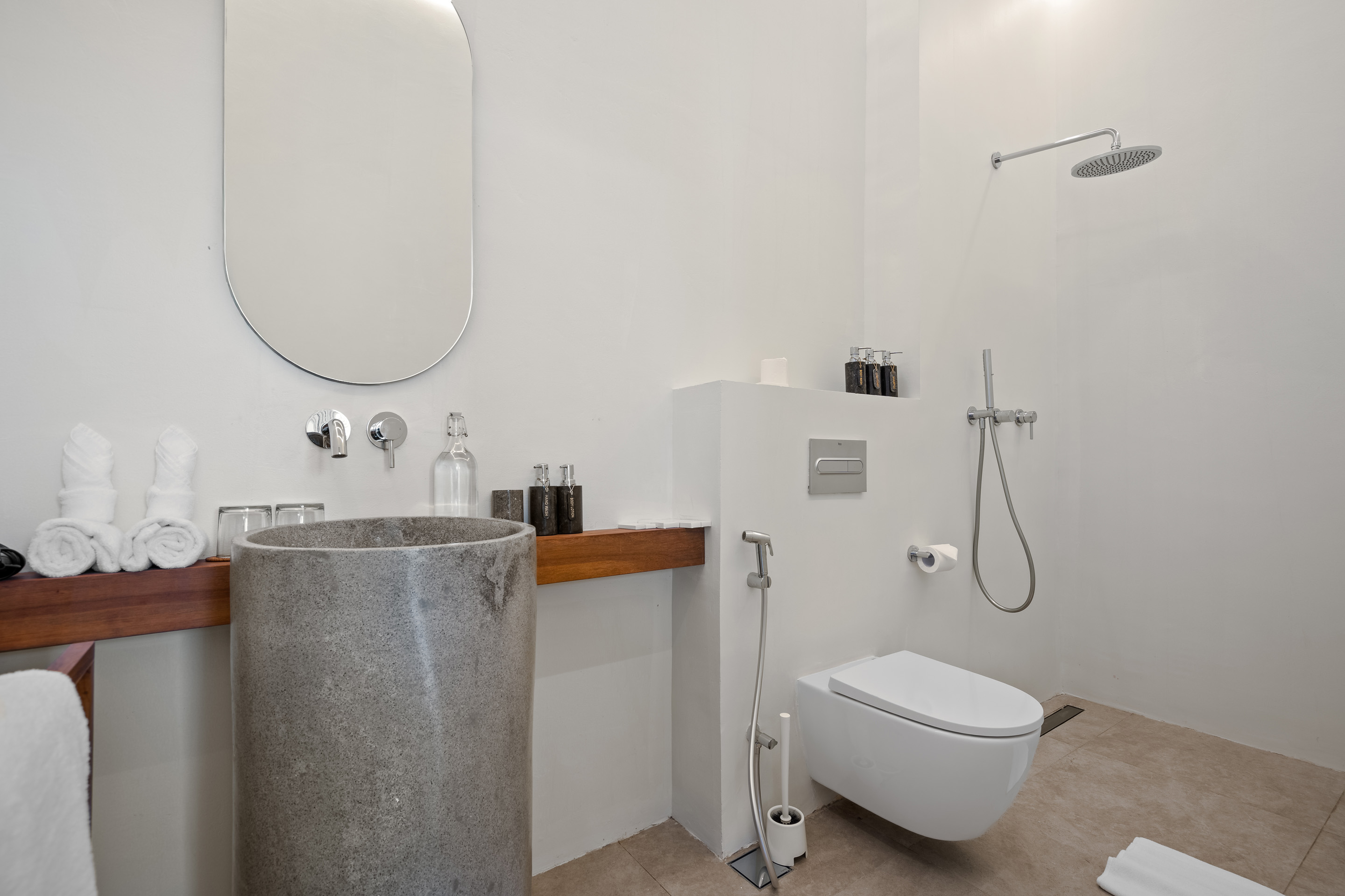 Вилла 5-спальная вилла с бассейном 43 м² и караоке Убуд 264м² 4 и более спален