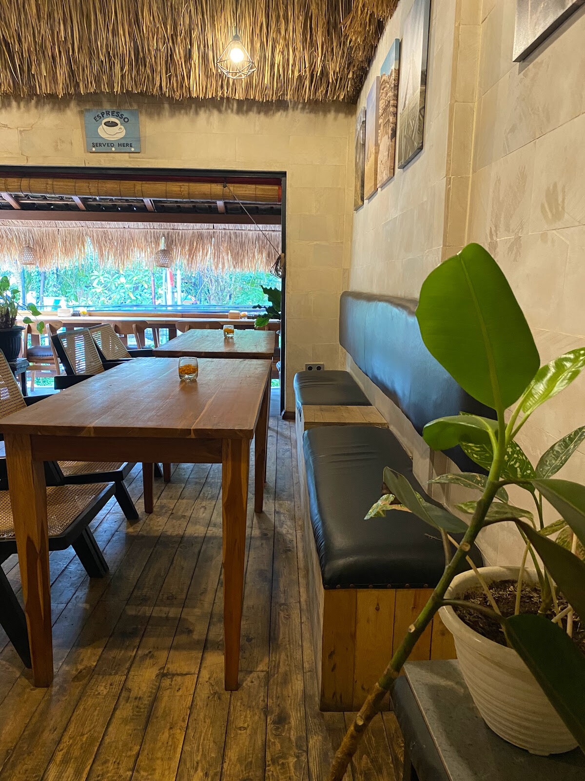 Milos Cafe Ubud