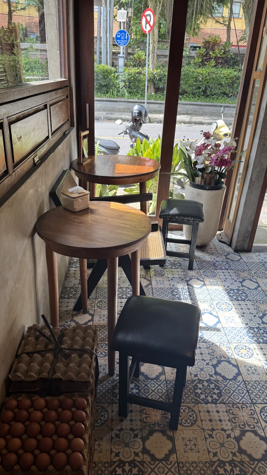 Milos Cafe Ubud