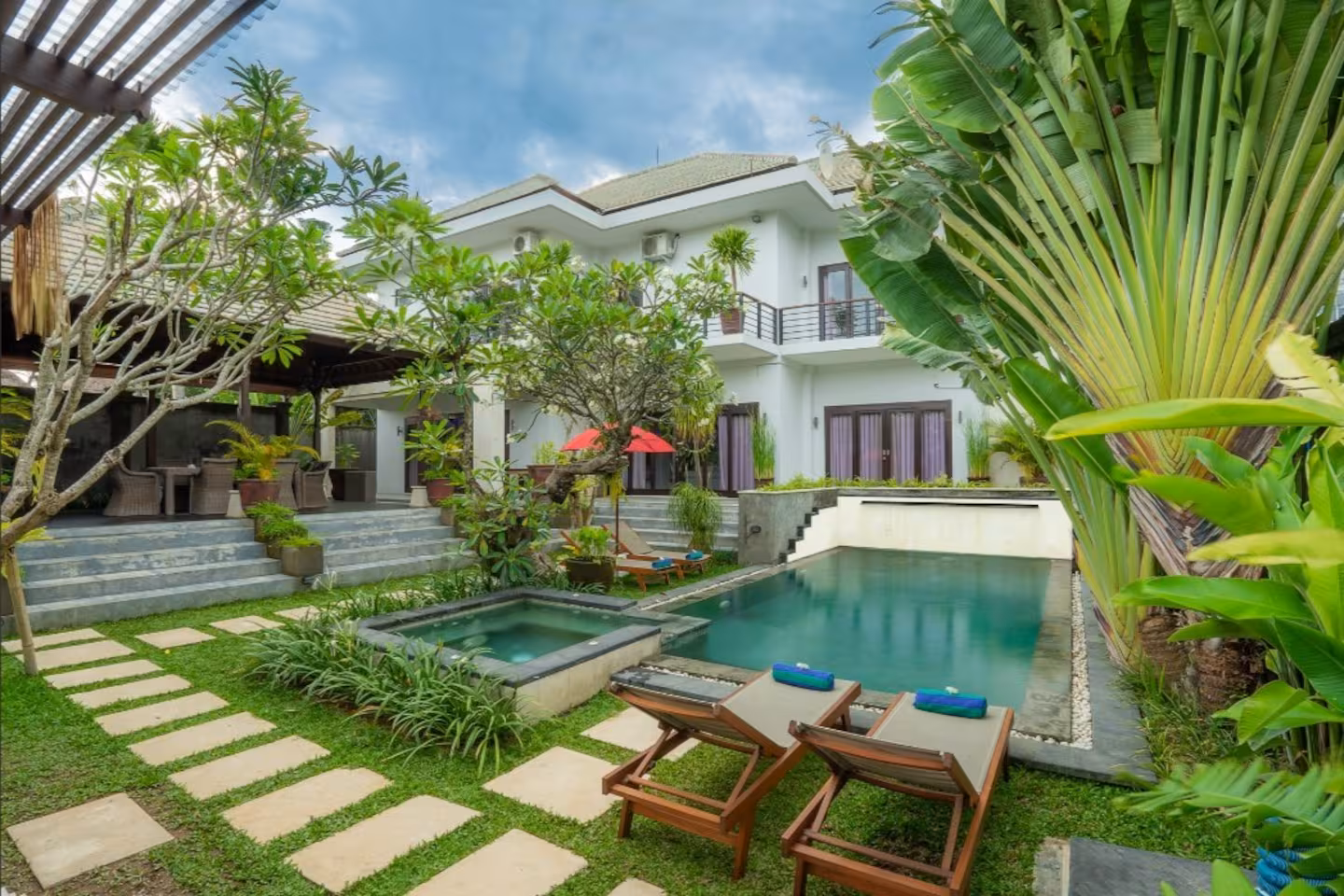 Вилла villa@restauraunt_business Чангу 1200м² 4 и более спален