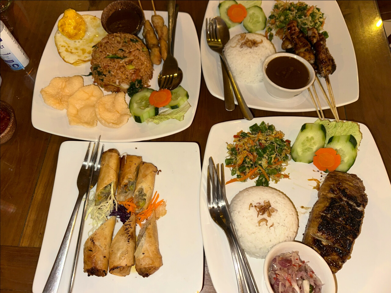 Warung Sama Cafe