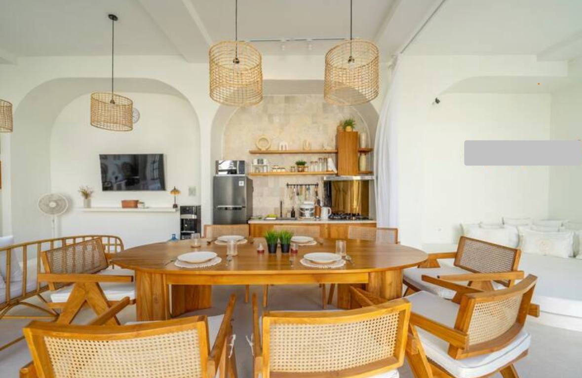 Вилла современная Джимбаран 4 и более спален