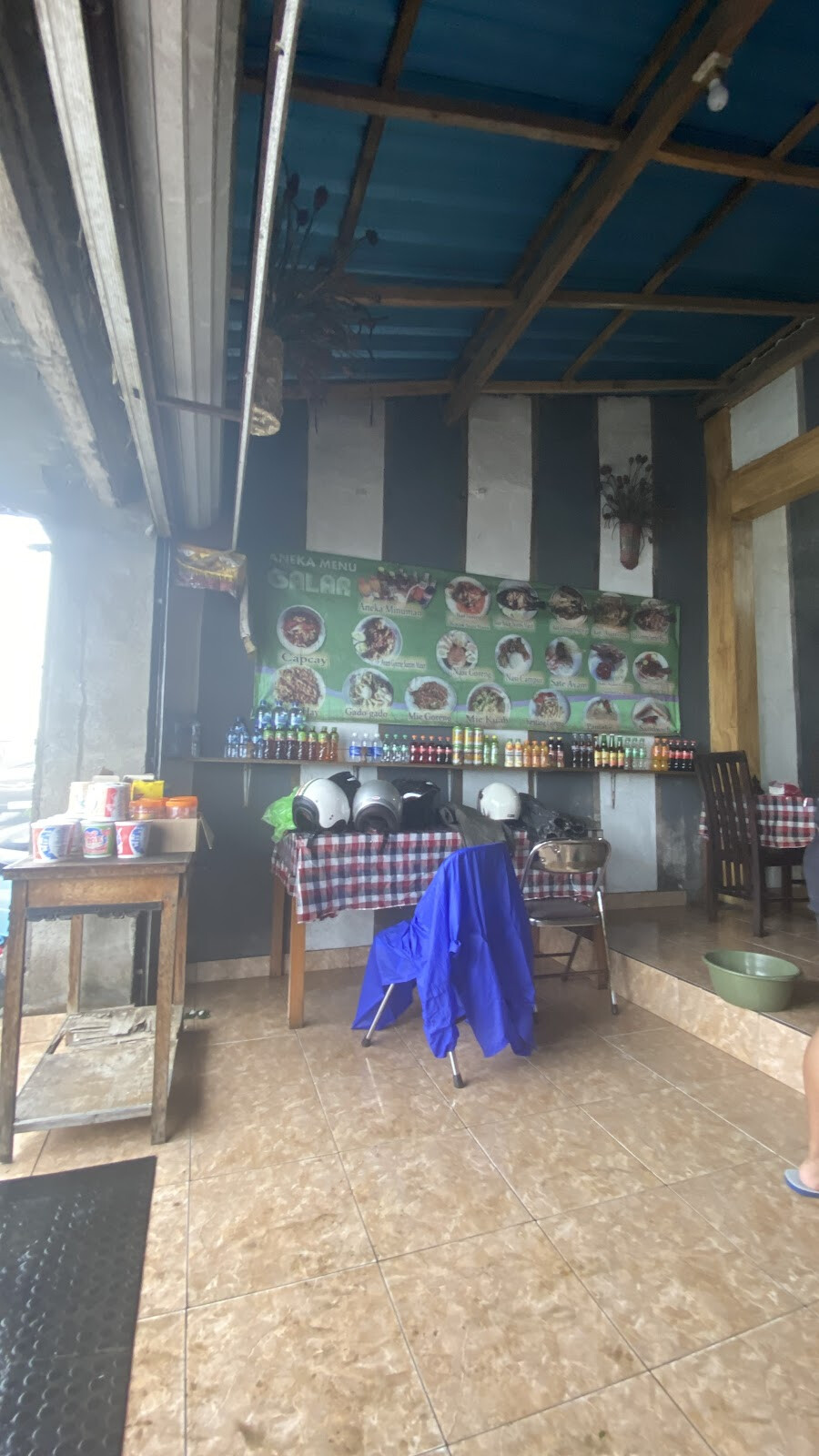 Warung Galar
