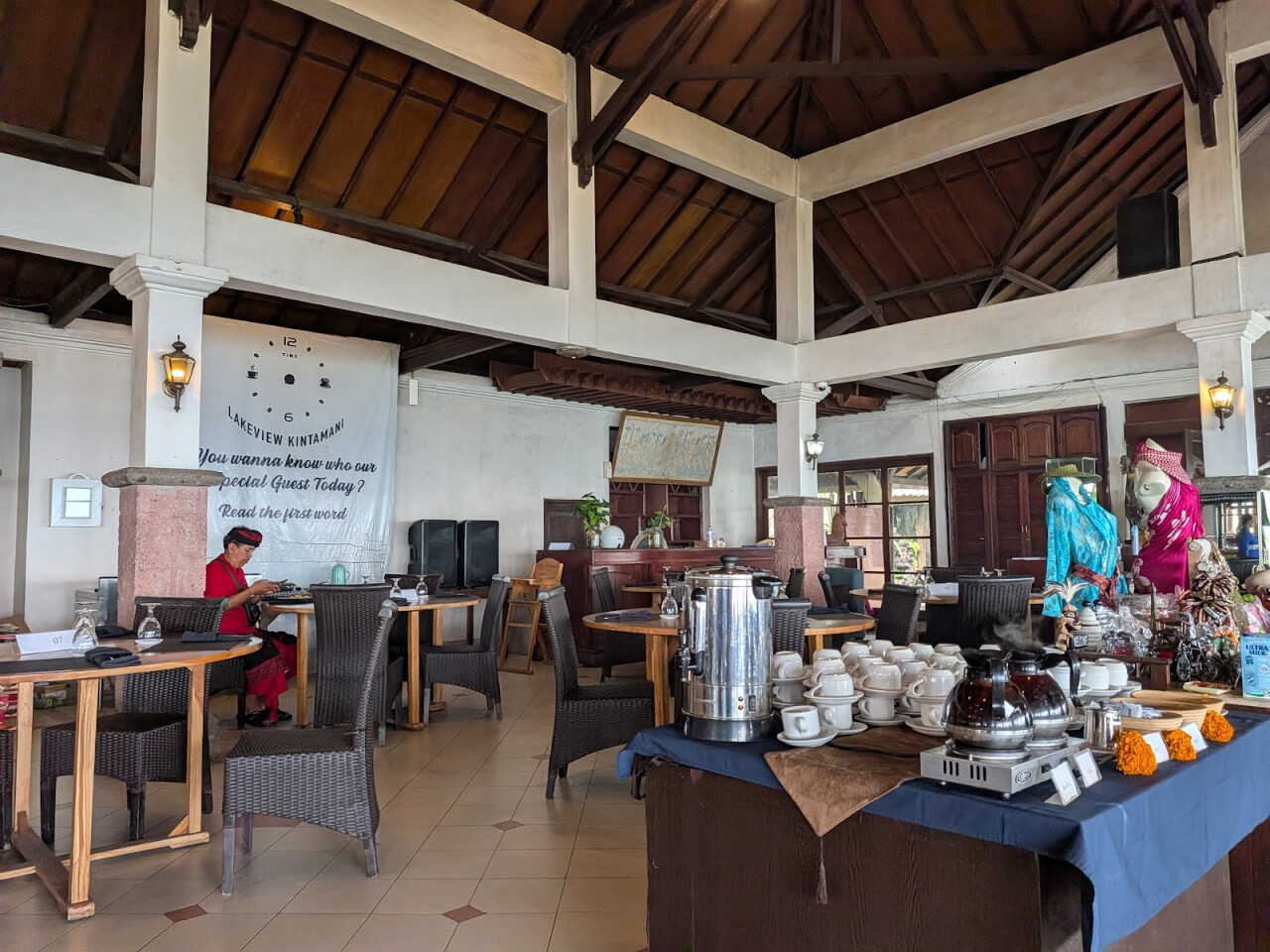 The Lookout Resto & Bar