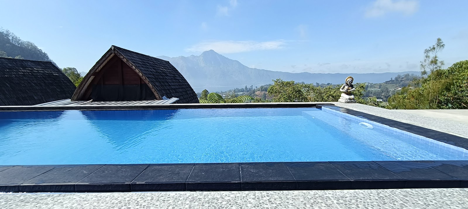 Cemara cottage resto.