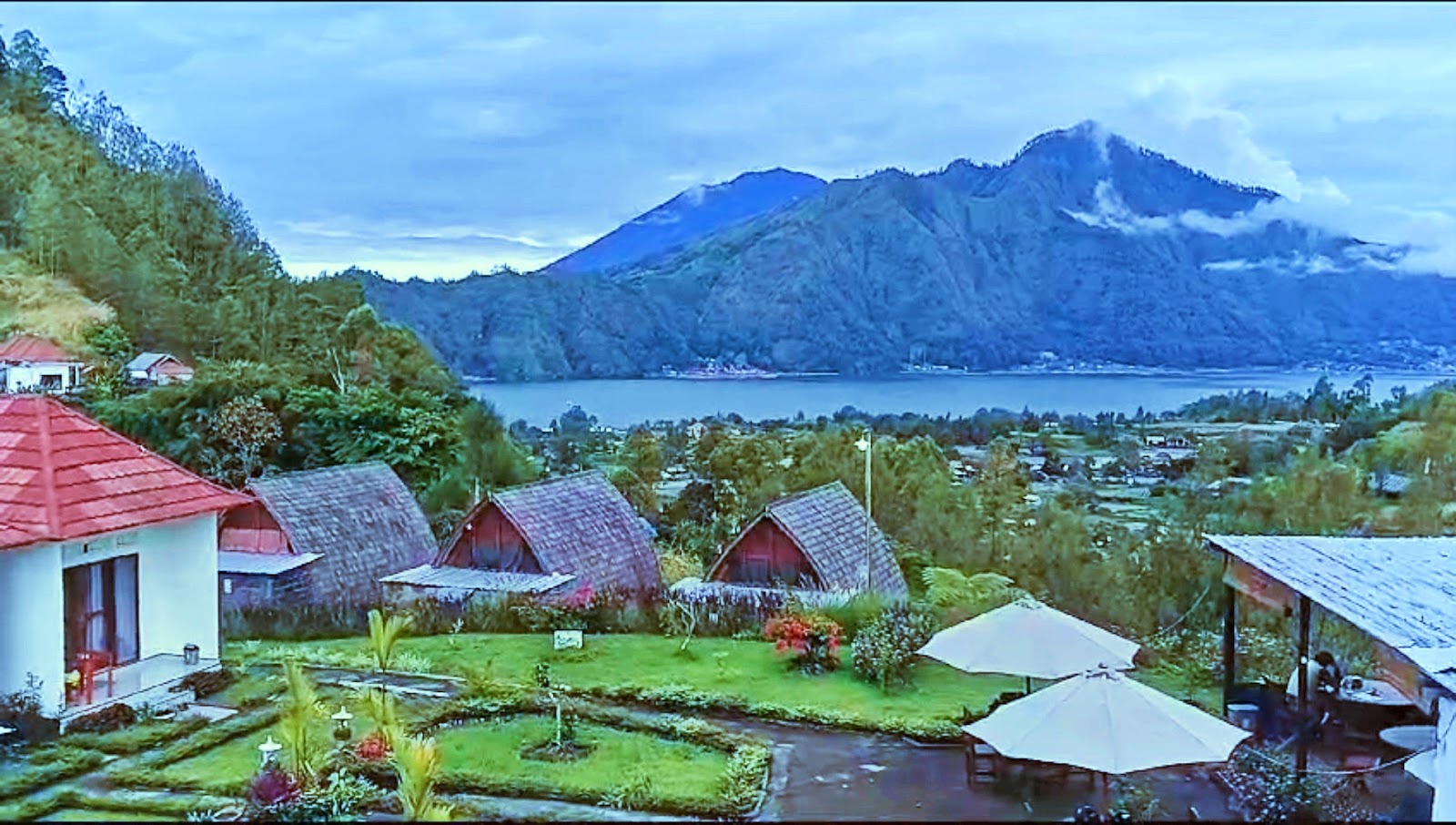 Cemara cottage resto.