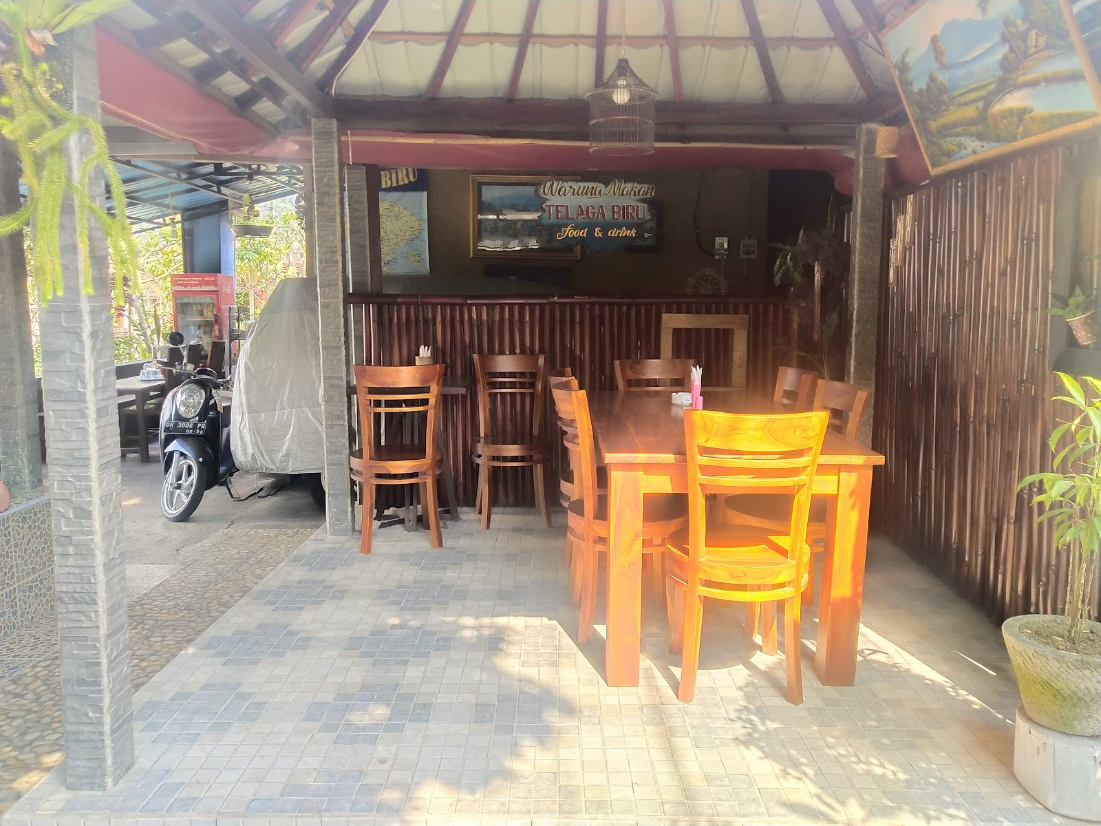 Warung Makan Telaga Biru Food & Drink