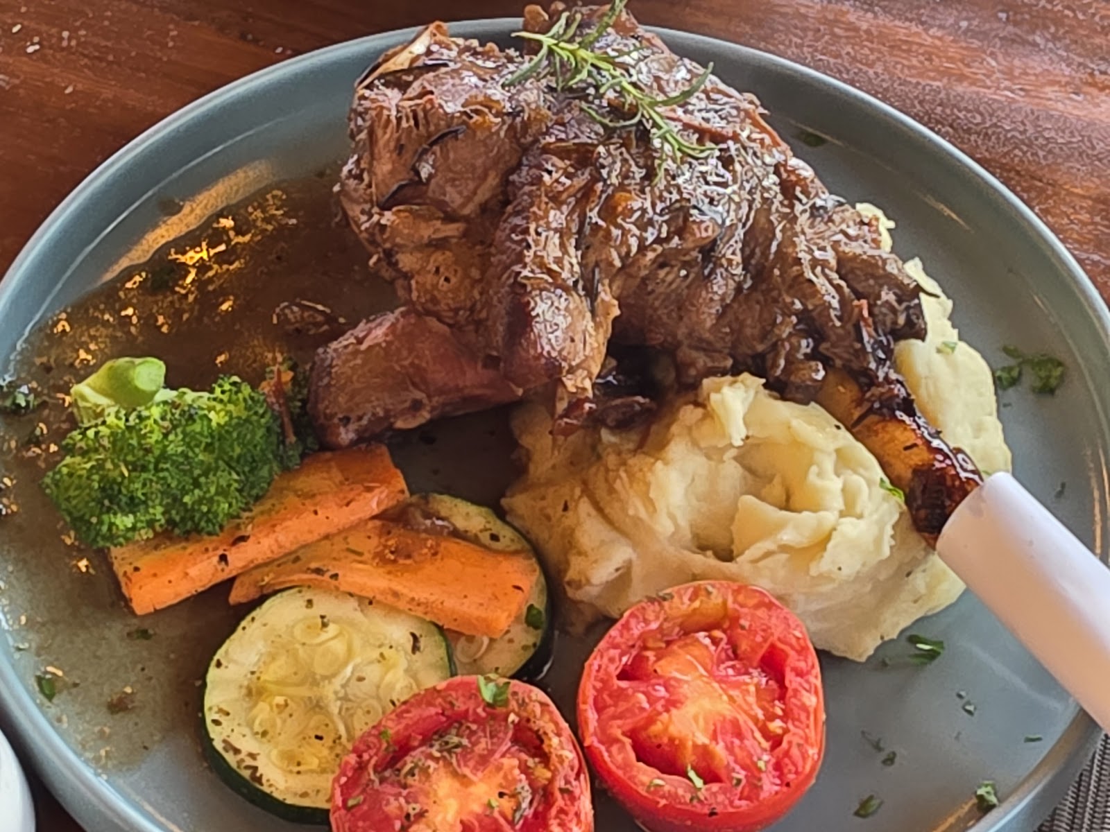 Sate Kambing Sultan, Resto & Cafe