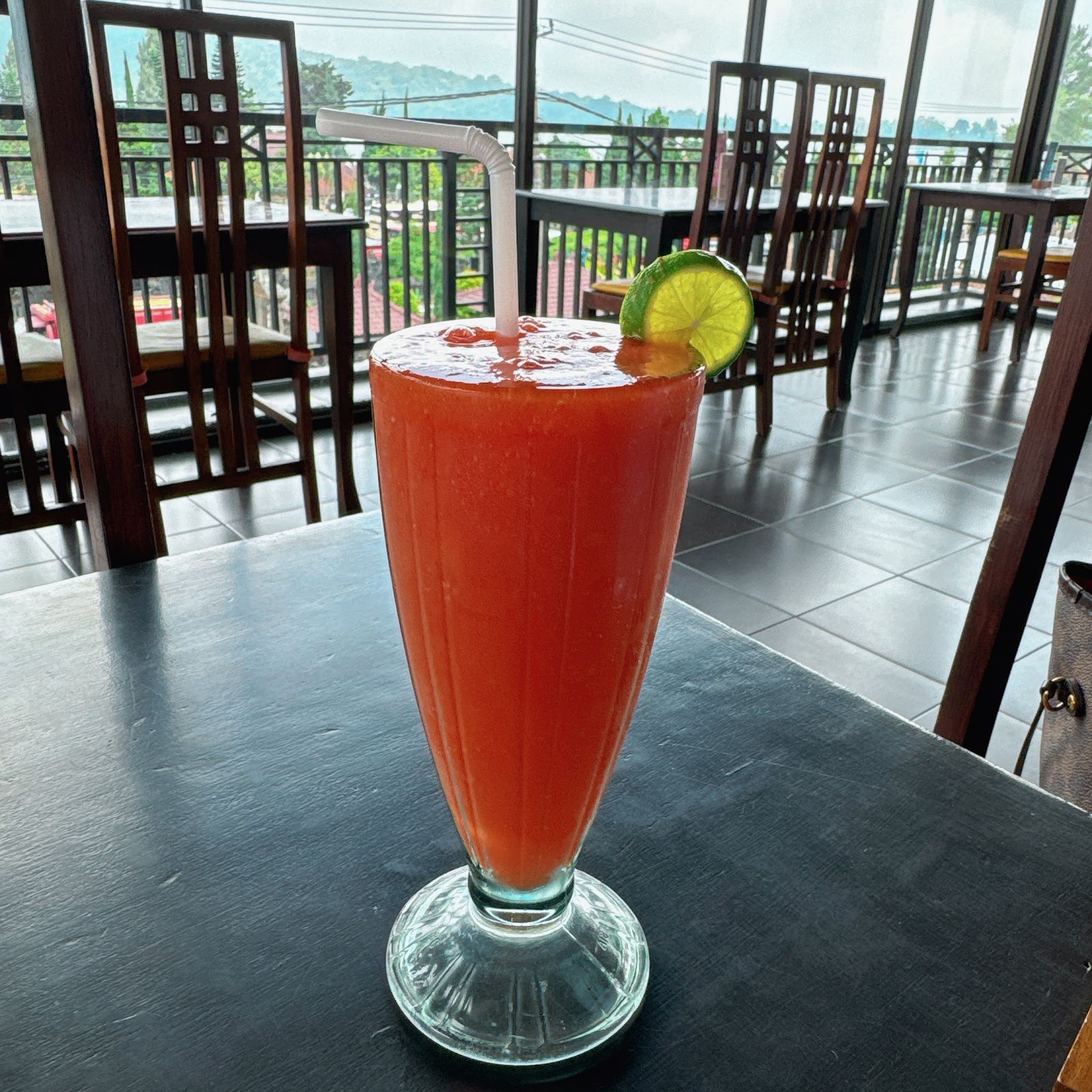 De Danau lake view restaurant