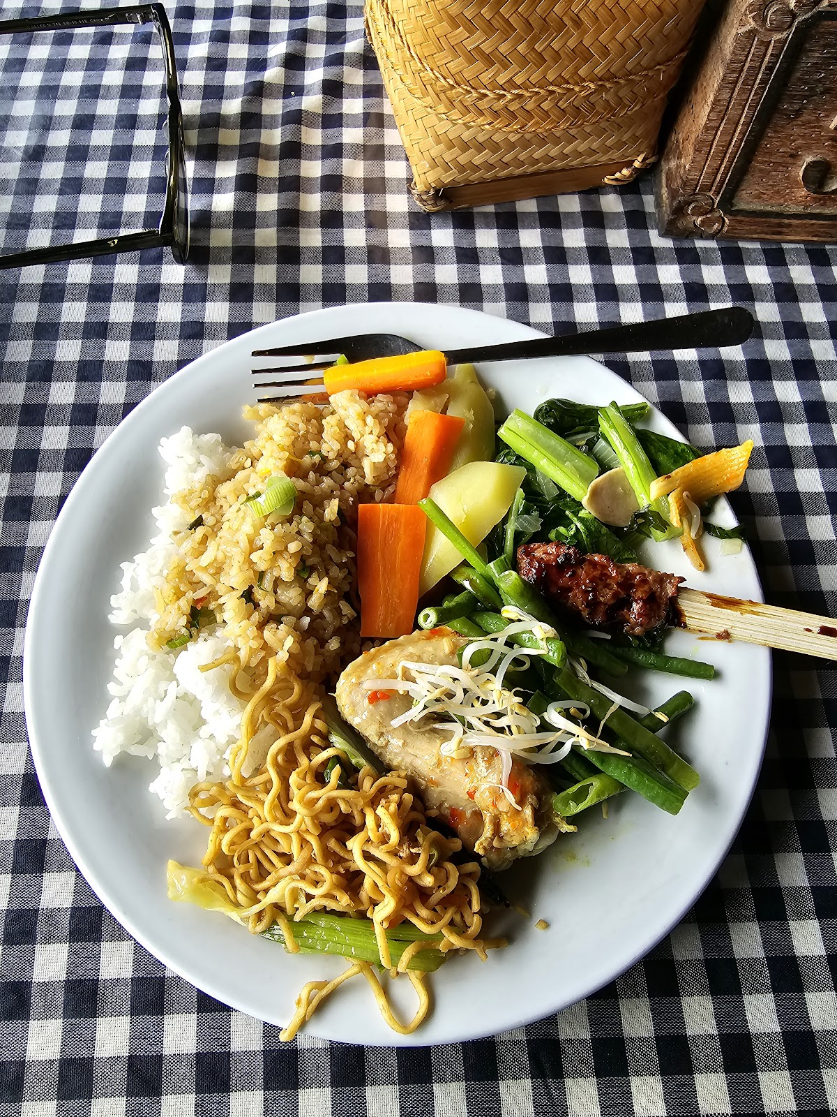 Mentari Restoran ᬫᭂᬦ᭄ᬢᬭᬶᬭᬾᬲ᭄ᬢᭀᬭᬦ᭄