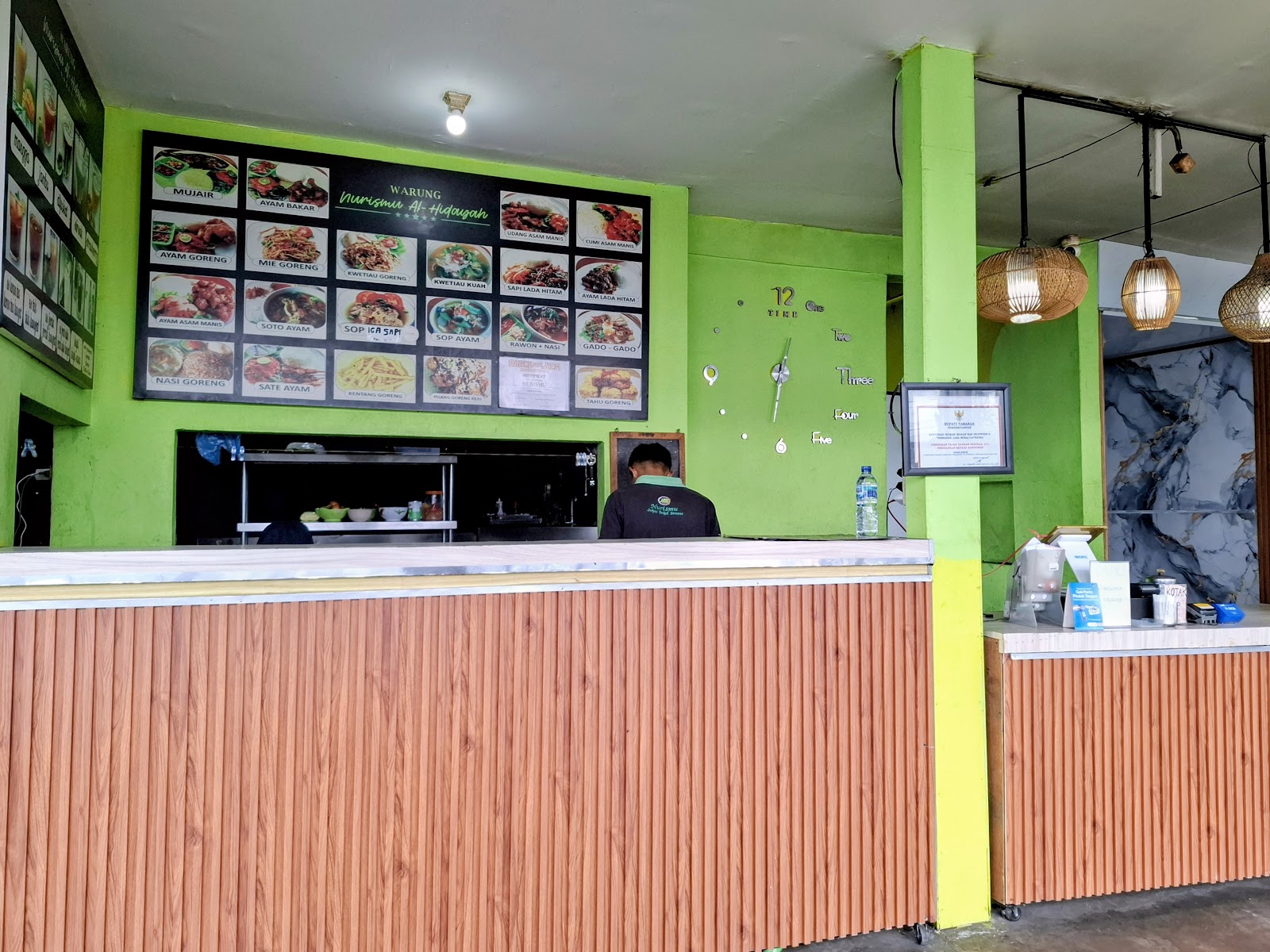 WARUNG NURISMU AL HIDAYAH