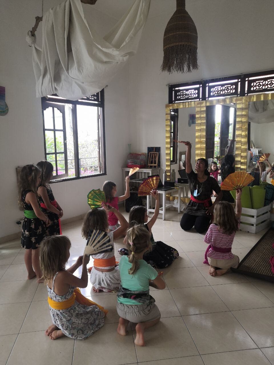 VARVARA / Children International Centre