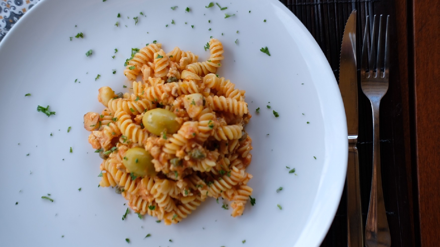 Suarapura Restaurant