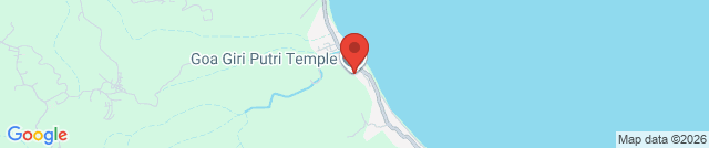 Храм в пещере Goa Giri Putri Temple