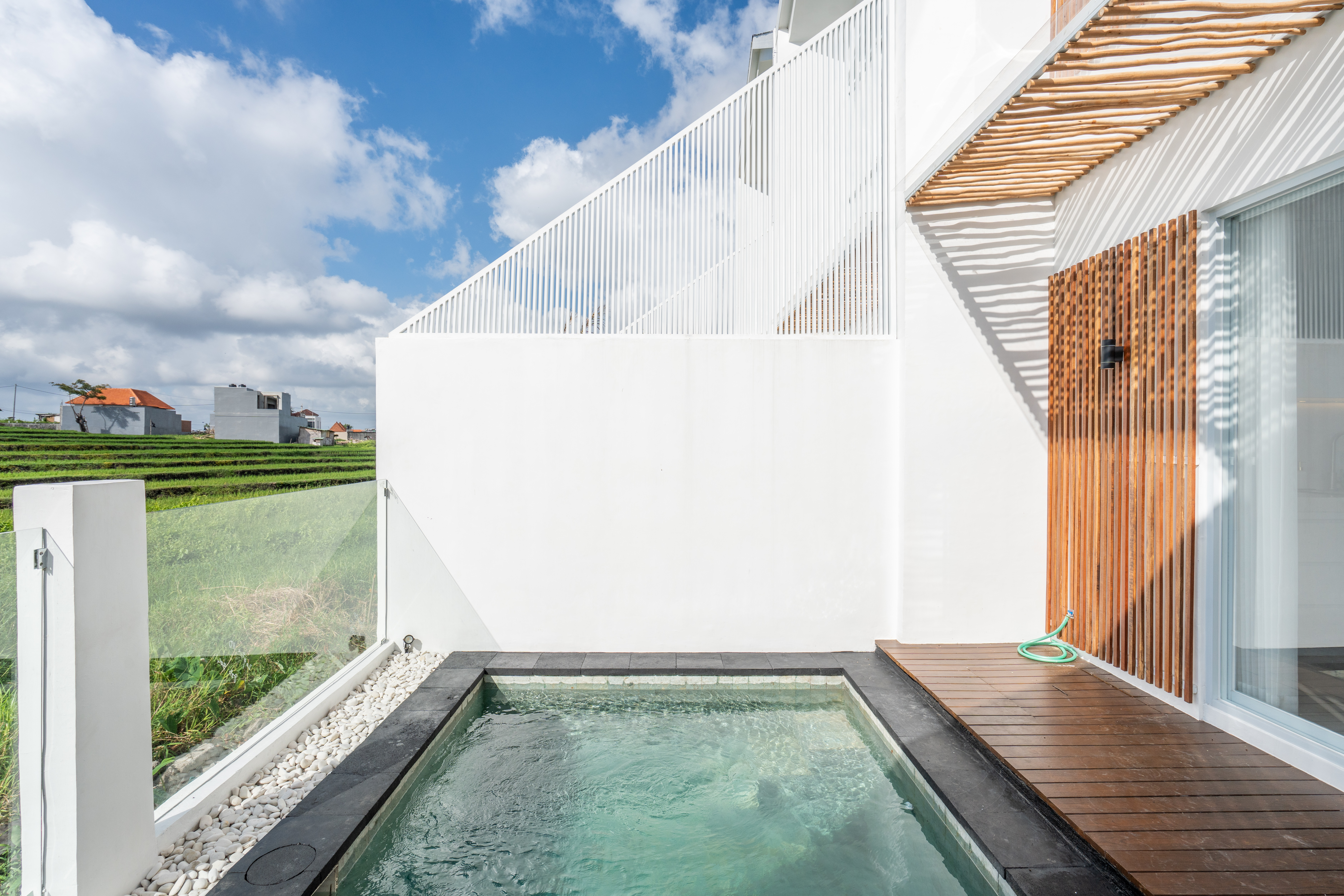 Вилла sunrise bliss Тибубененг 80м² 2 спальни