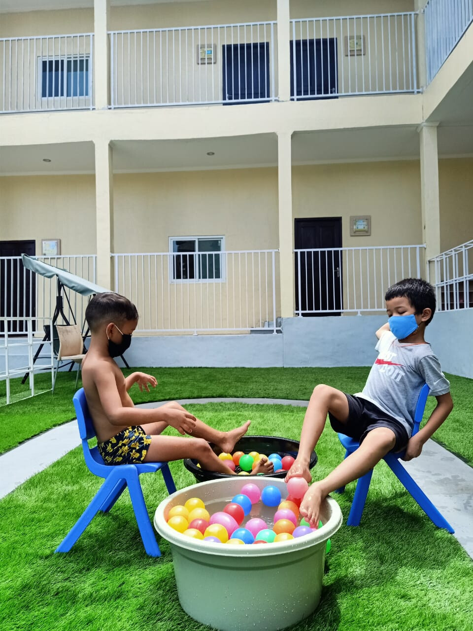 Blue Dolphin Playskool
