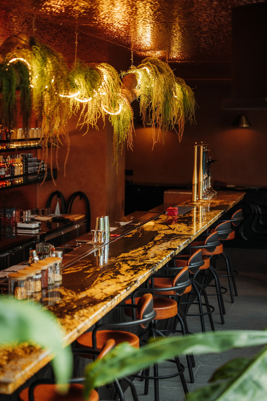 FERRO Grill Restaurant &  Bar