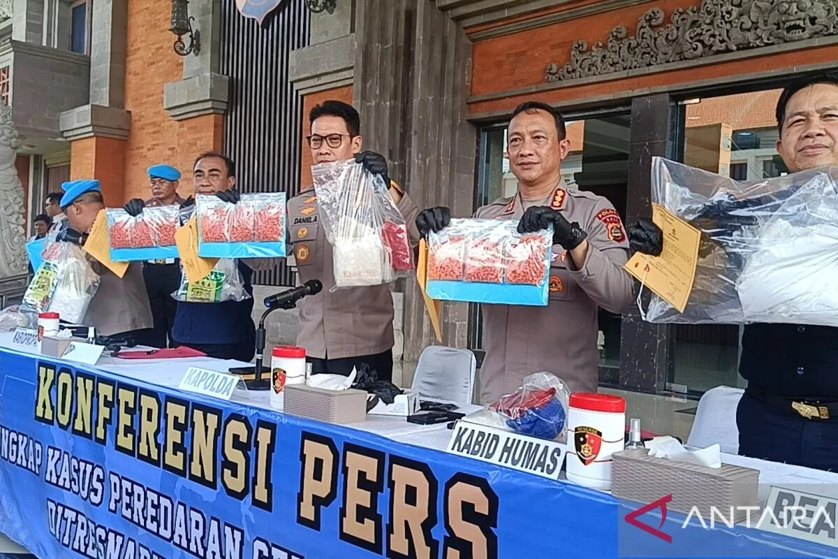 На Бали раскрыли международную наркосеть: изъято наркотиков на 18 млрд рупий