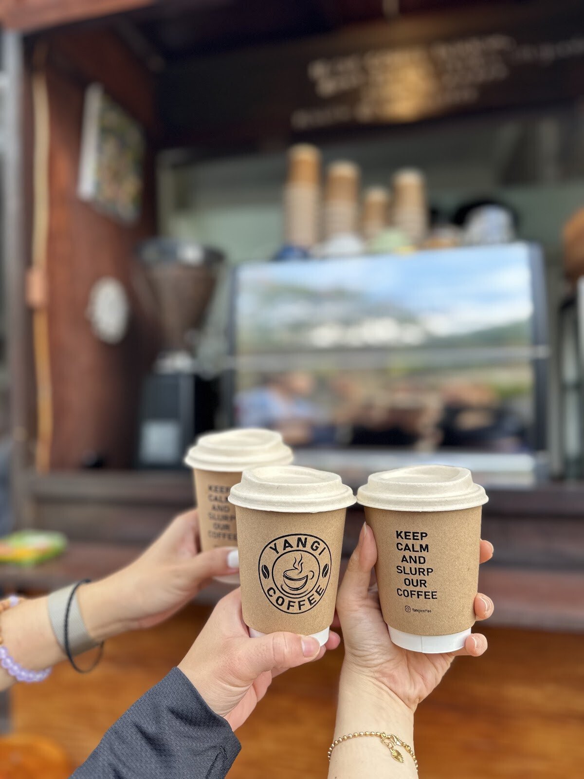 Yangi Coffee