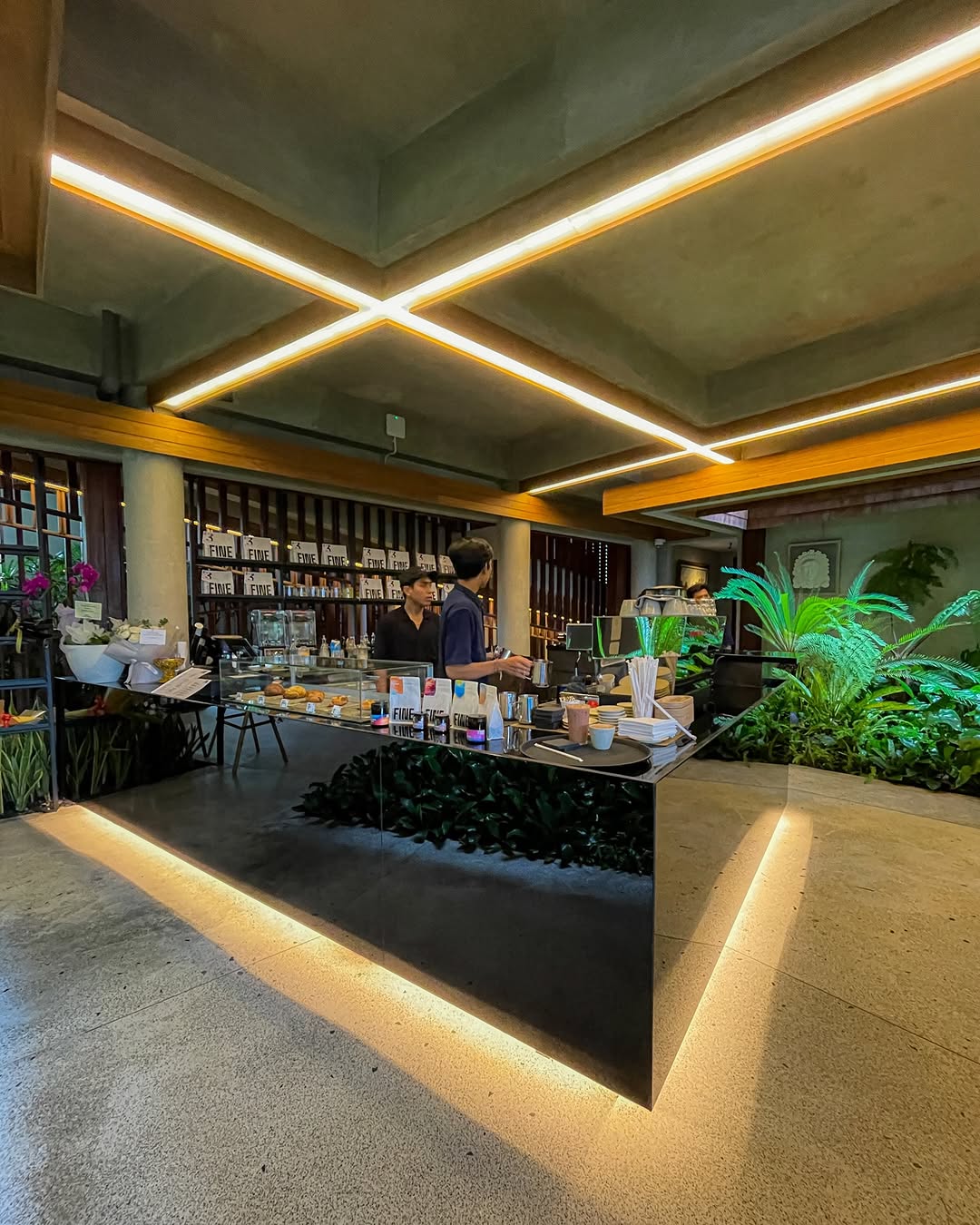 COARSE & FINE COFFEE @The Kemilau Ubud