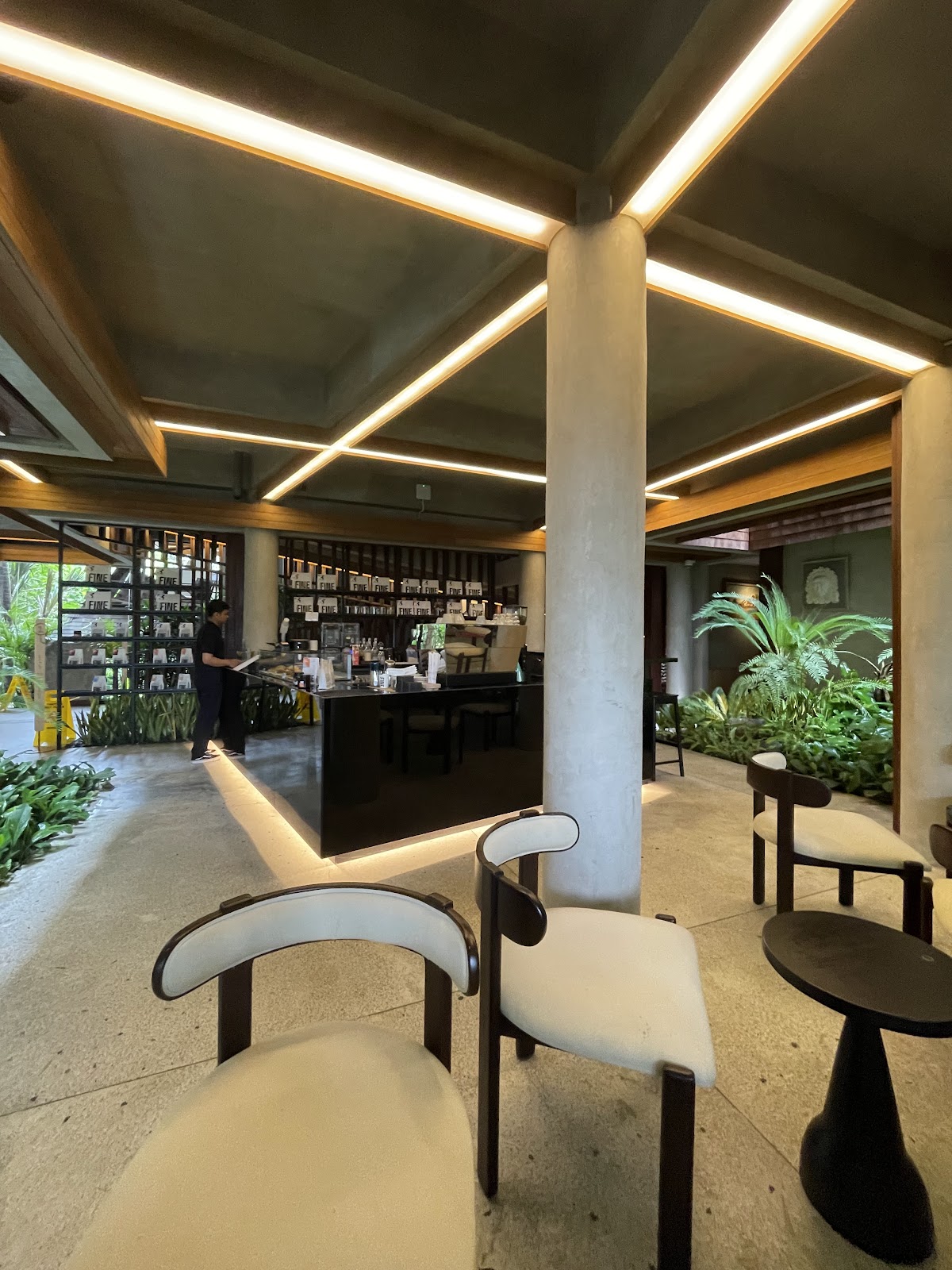 COARSE & FINE COFFEE @The Kemilau Ubud