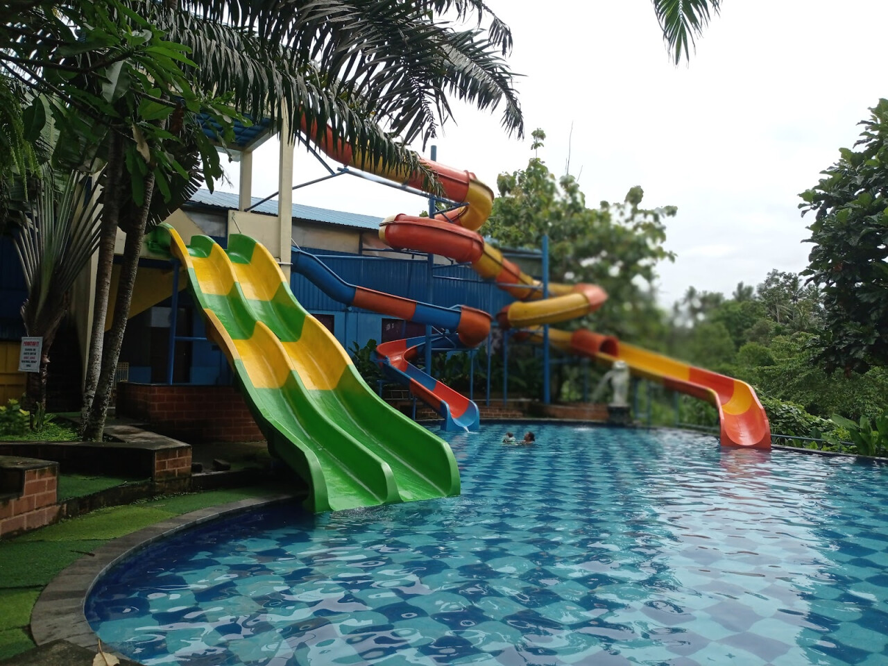 Gumuh Sari Rekreasi