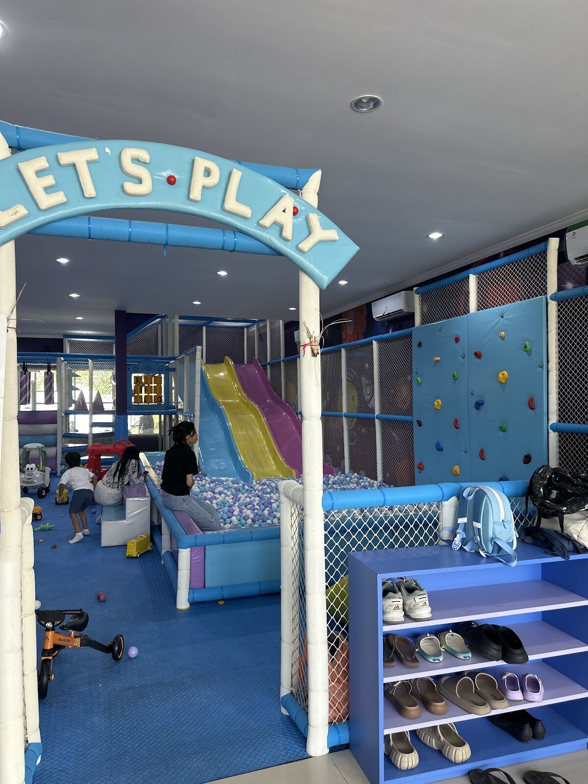 Kids Galaxy Playground
