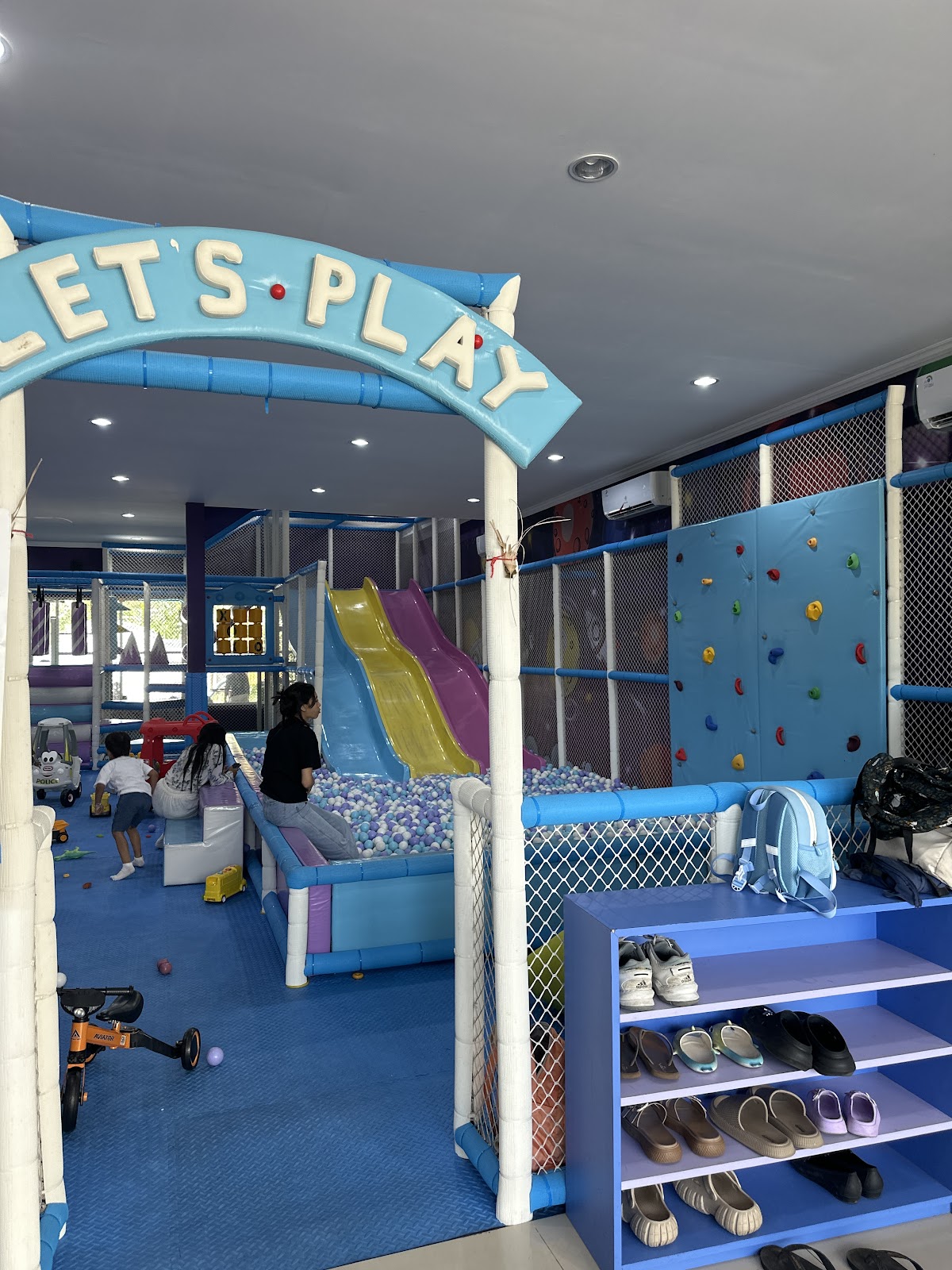 Kids Galaxy Playground