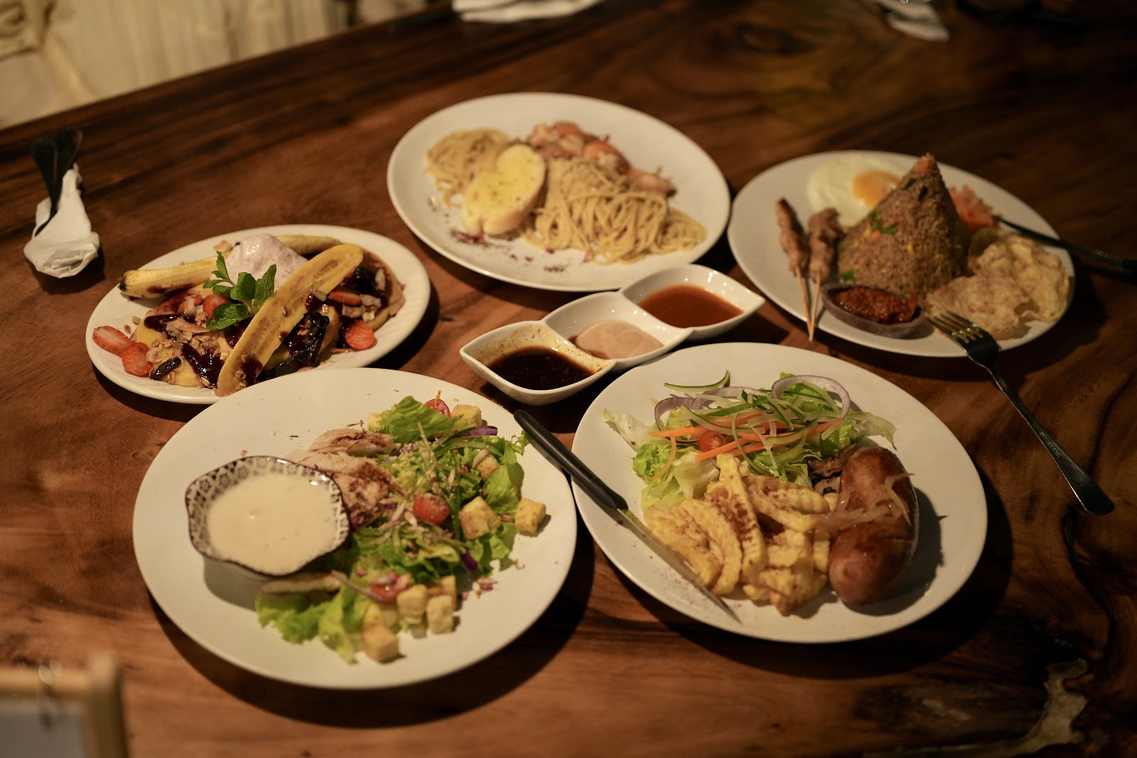 Mambo Beach Restaurant | Beach Bar & Cafe Nusa Penida