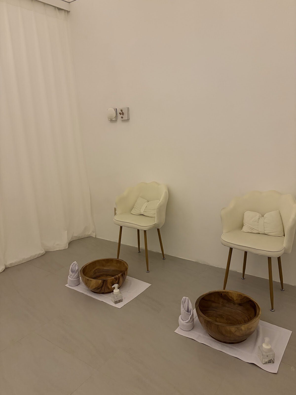 Spa Shell Massage