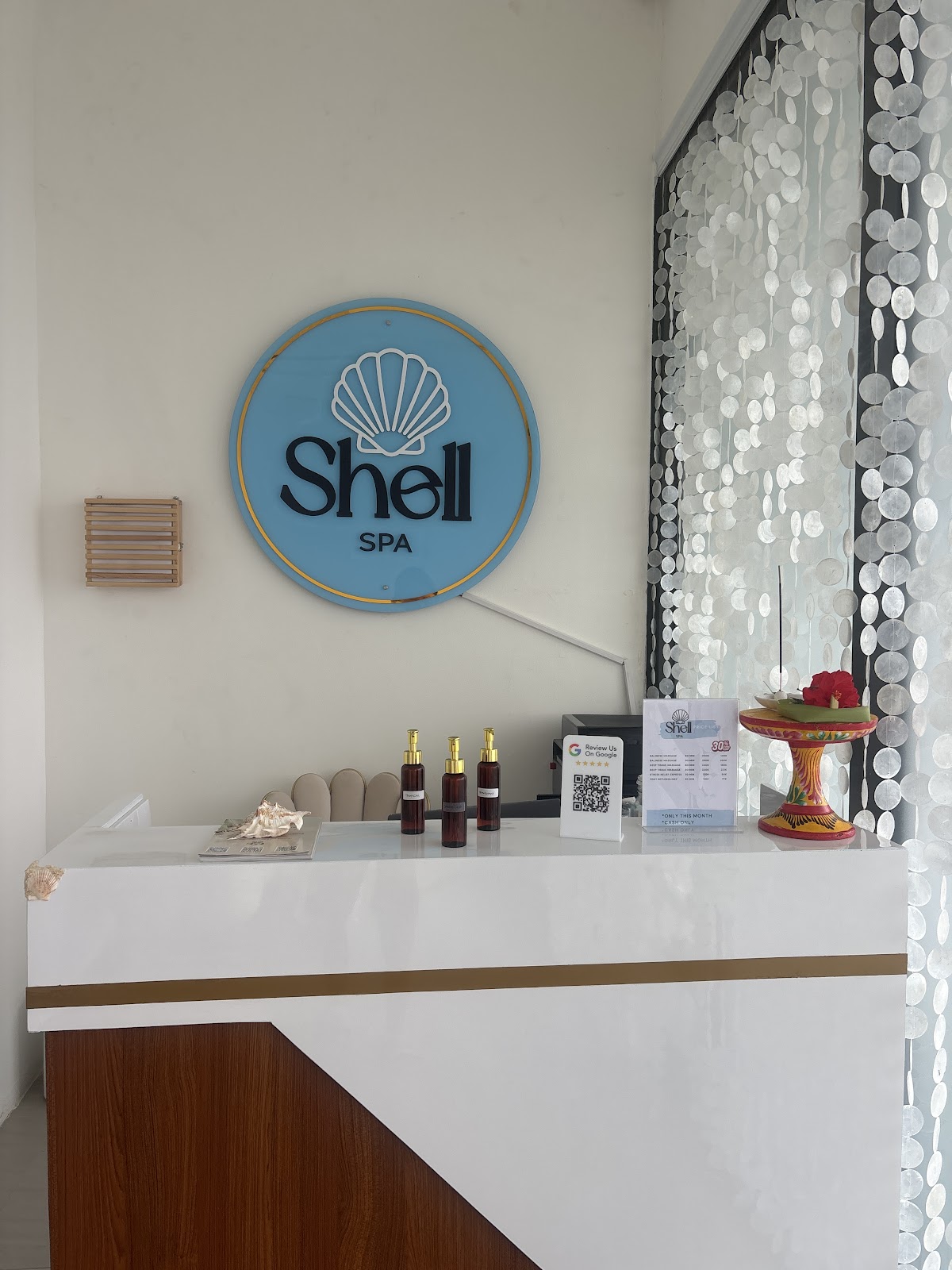 Spa Shell Massage