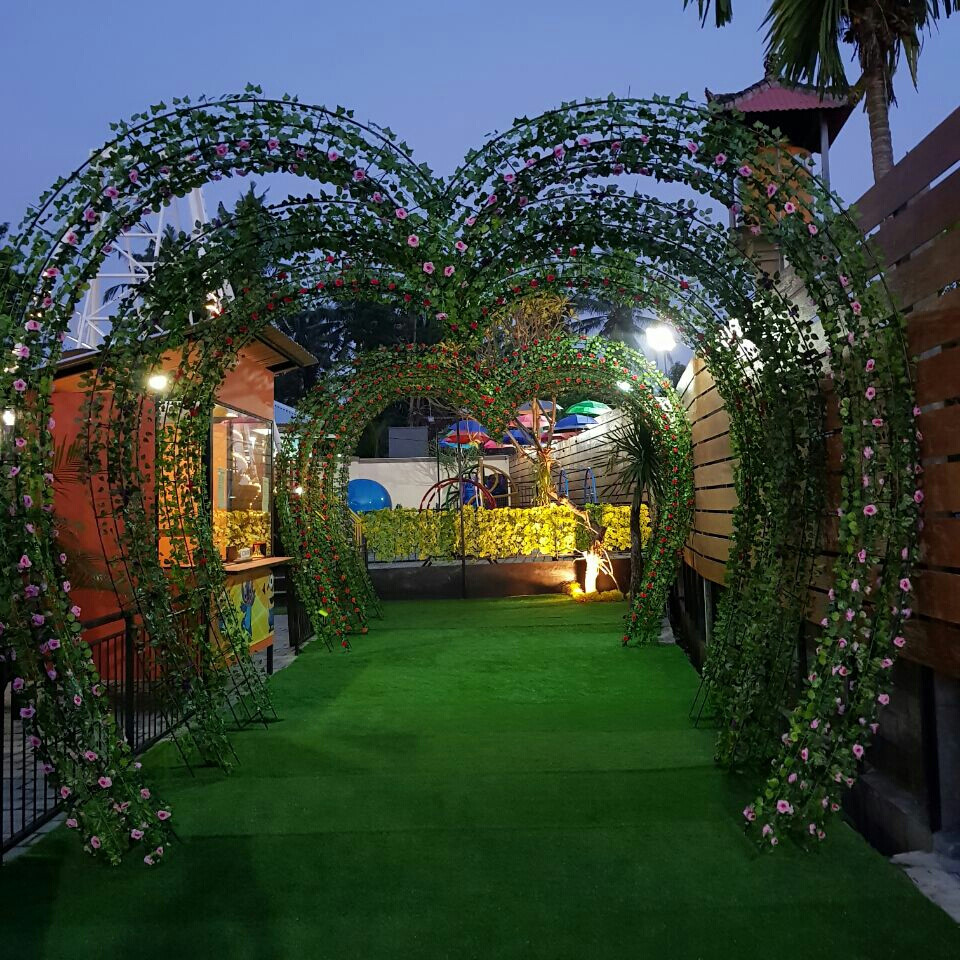 S A PLAY GROUND