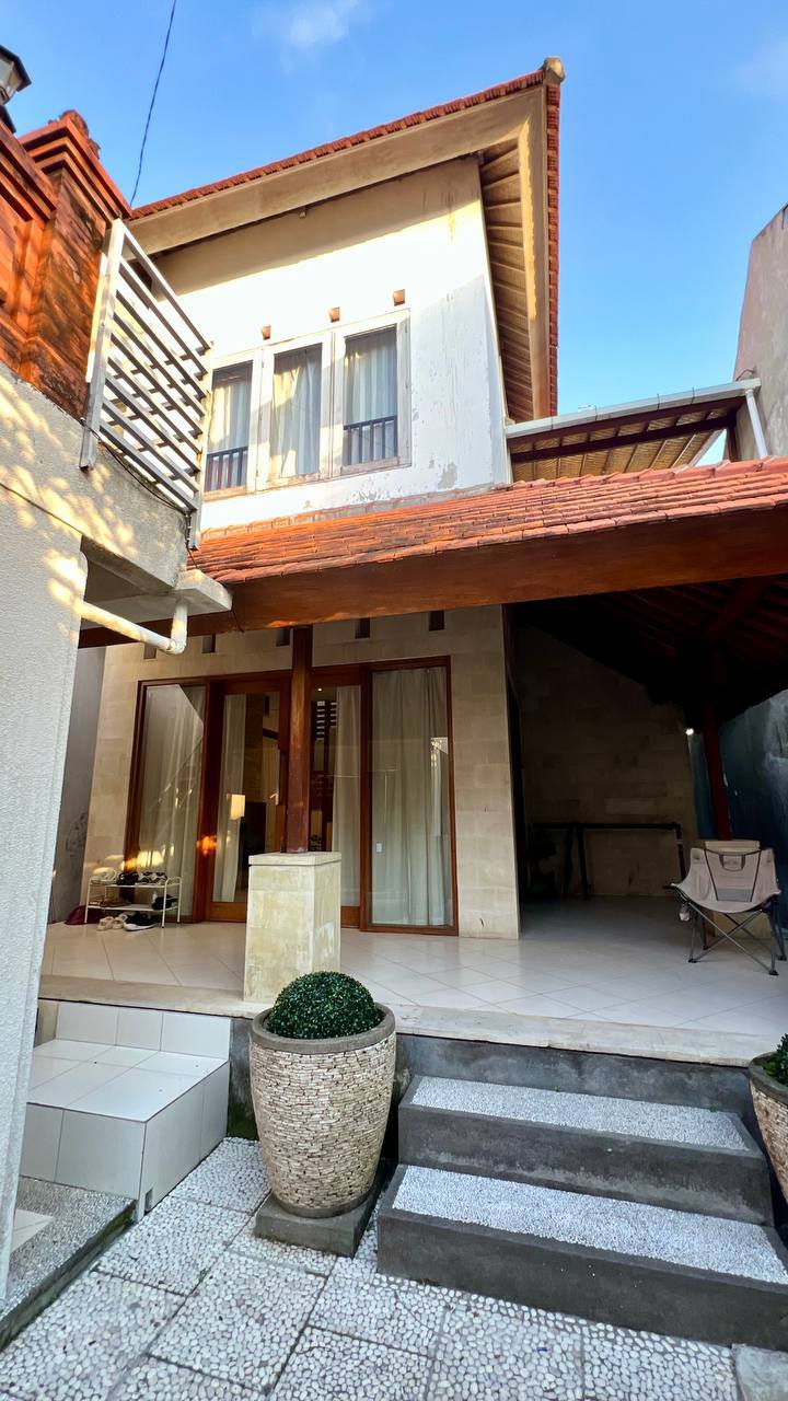 Вилла просторная Санур 2 спальни