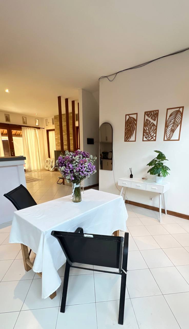 Вилла просторная Санур 2 спальни