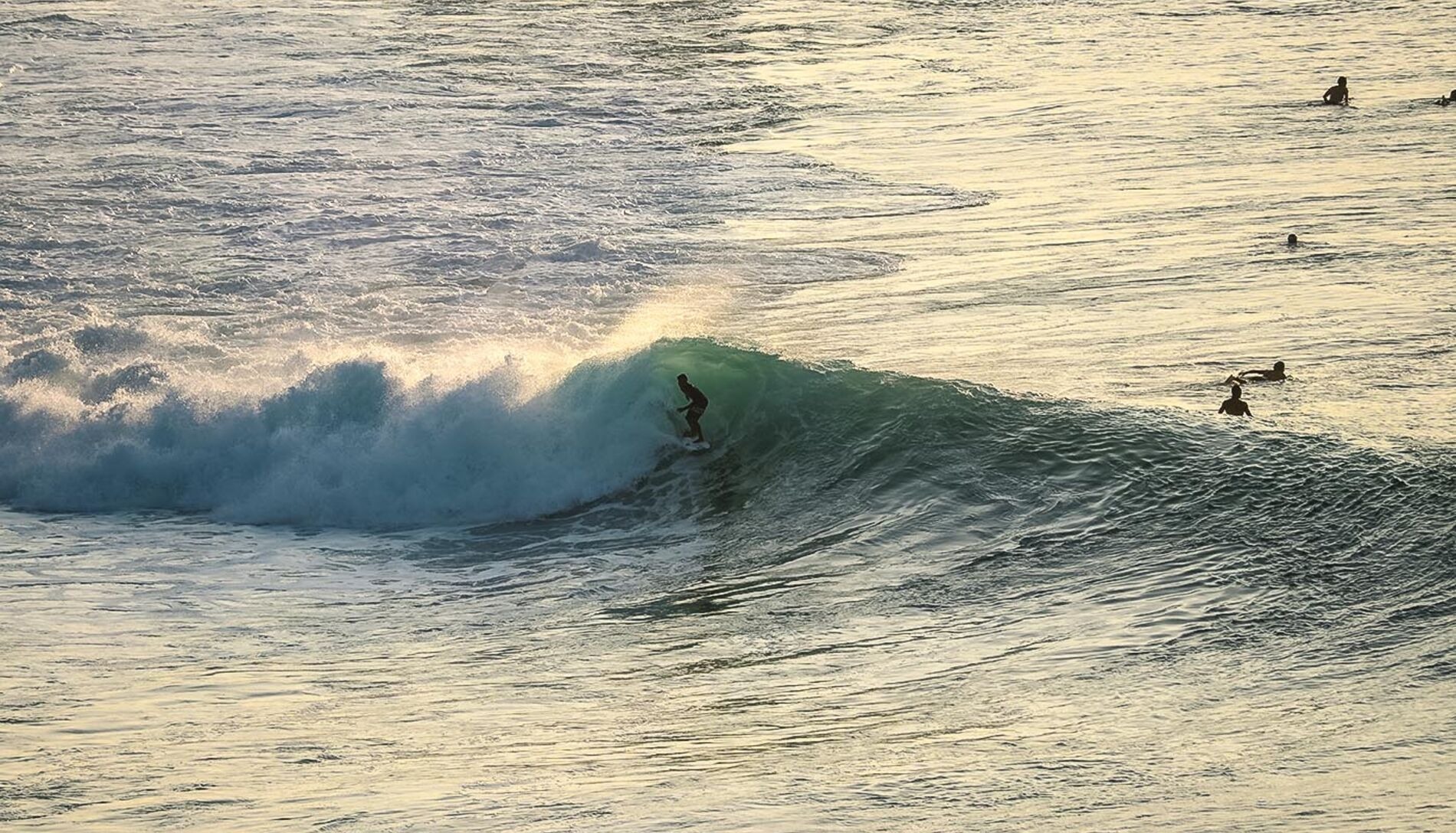 Серф спот Бингин