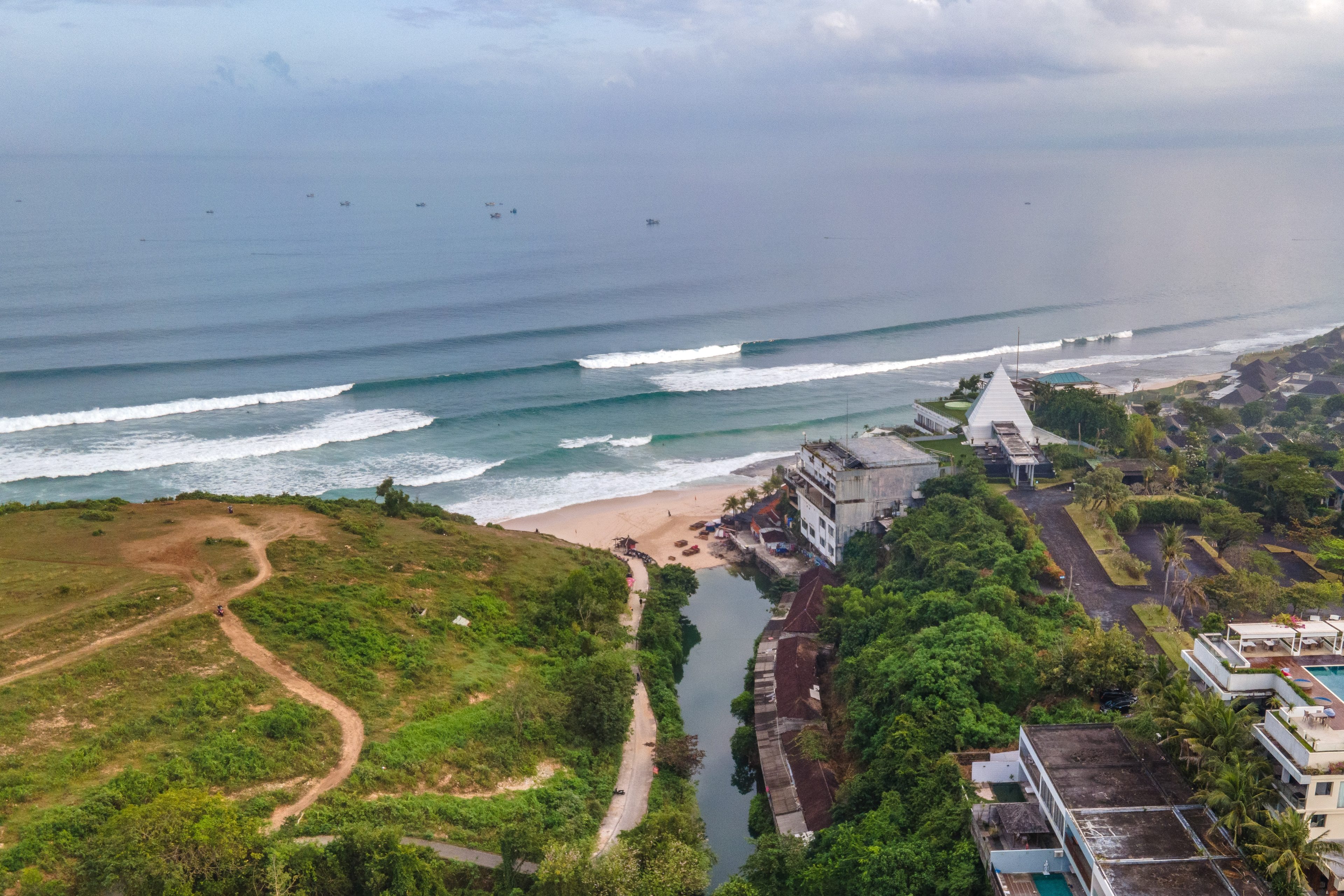 Серф спот Дримленд (Dreamland)