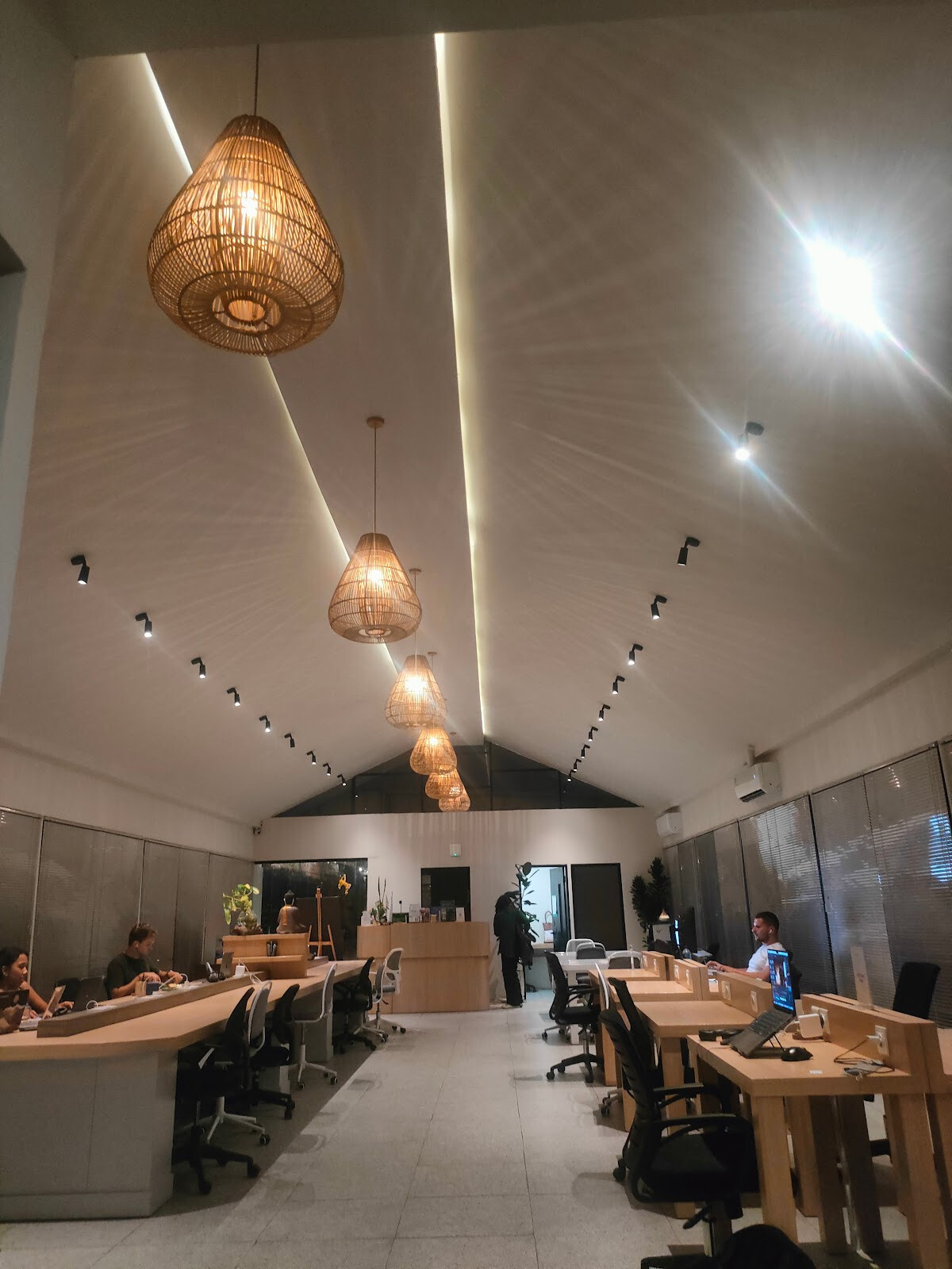 PUCO Rooftop Coworking space & Eatery