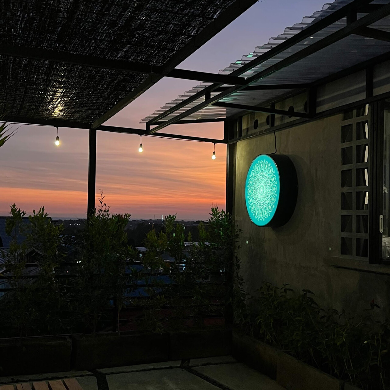 PUCO Rooftop Coworking space & Eatery