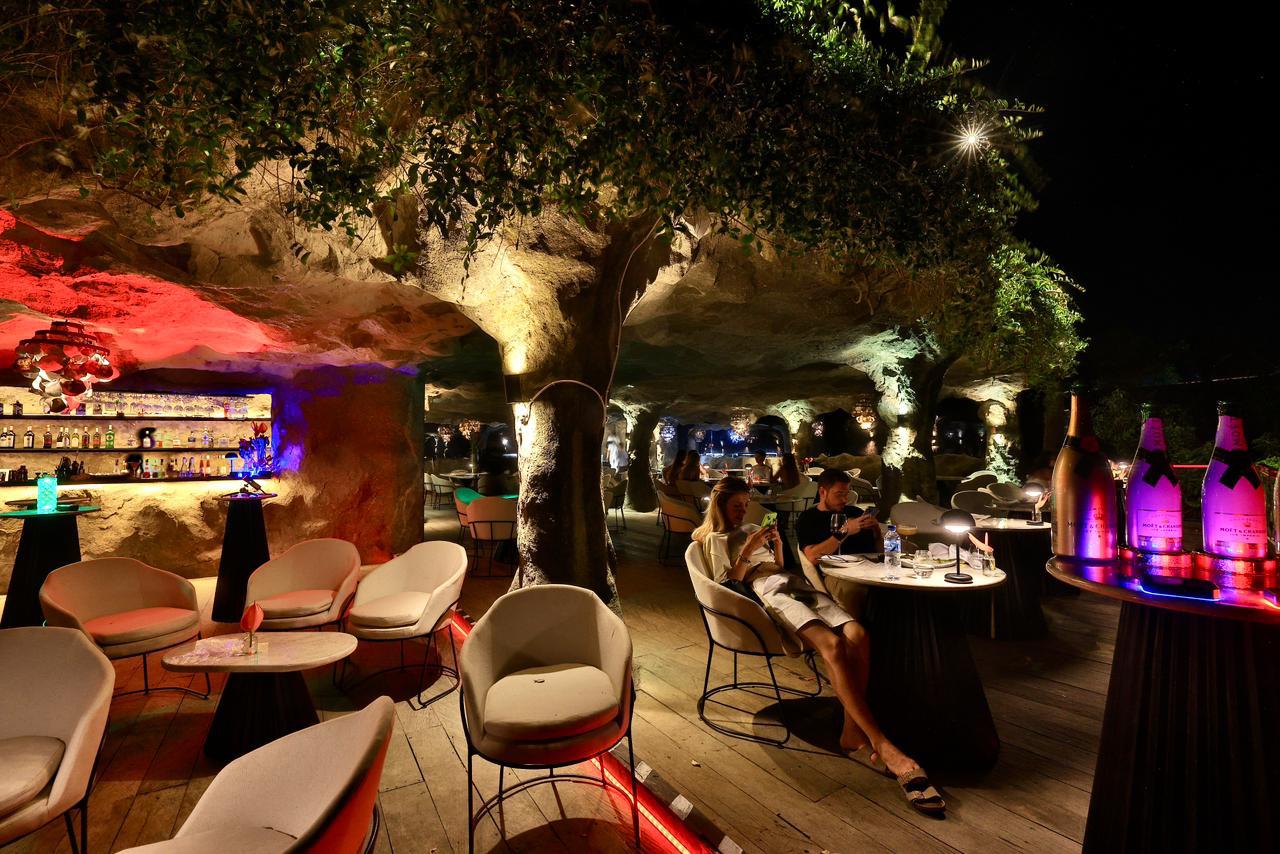 Rockfish at The Uluwatu