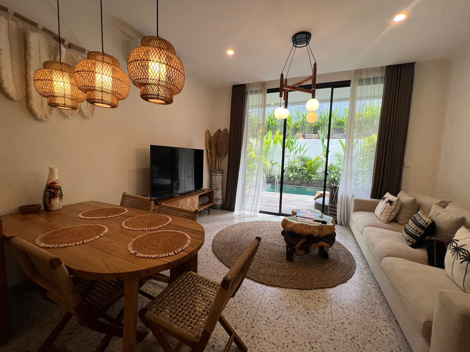 Таунхаус sunny village berawa Чангу 103м² 2 спальни