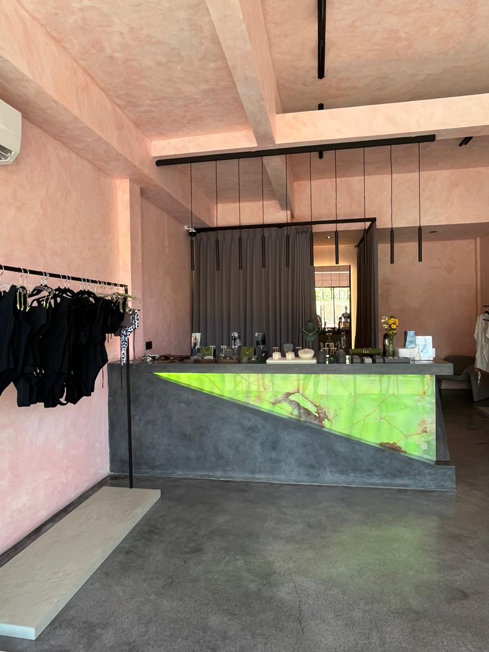 PERSIJE |Clothing & Jewelry Boutique