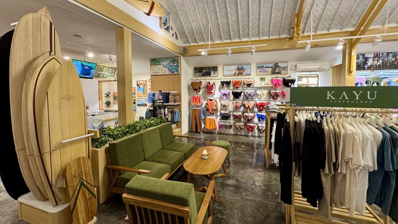 Mavericks Surf and Lounge
