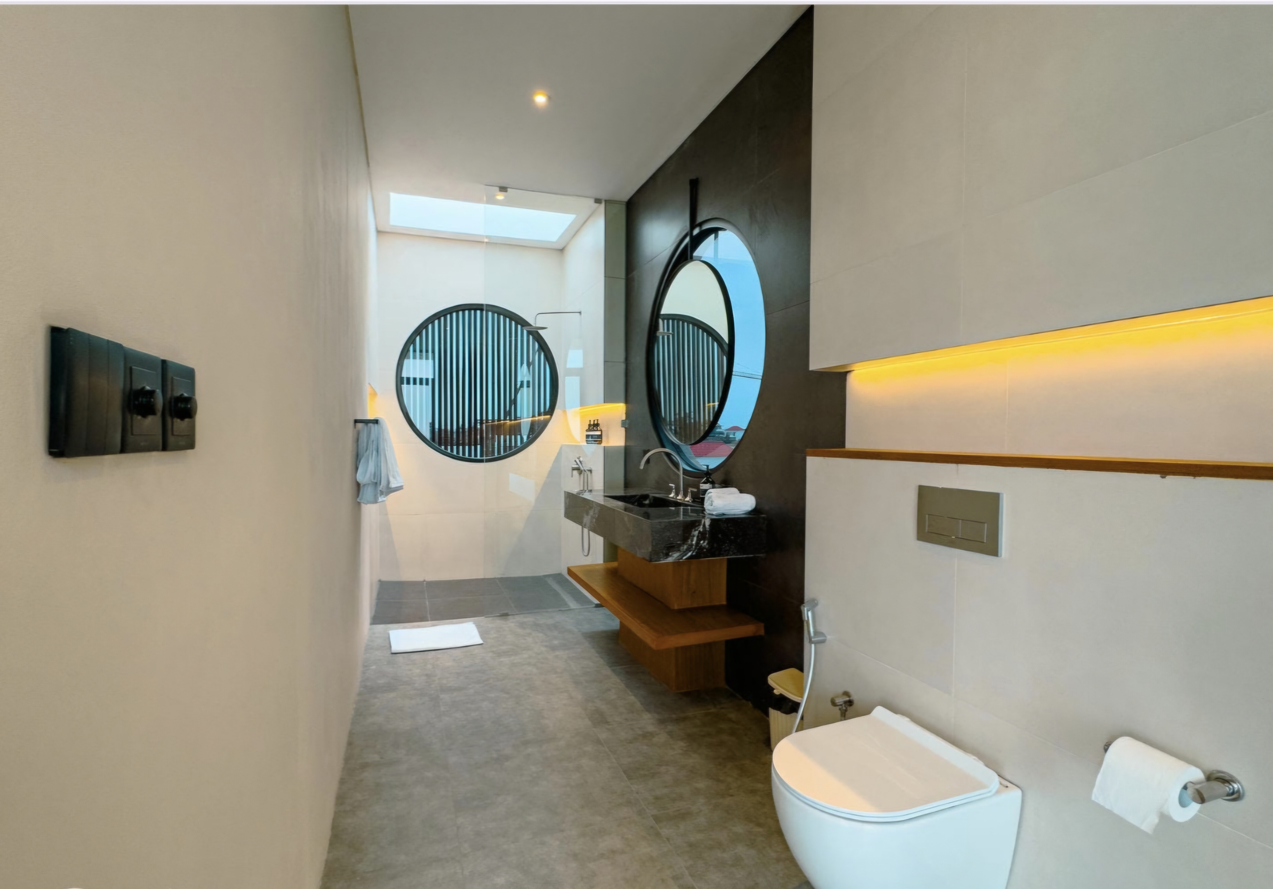 Вилла новая вилла/ вид на океан/джакузи и rooftop Чангу 488м² 4 и более спален