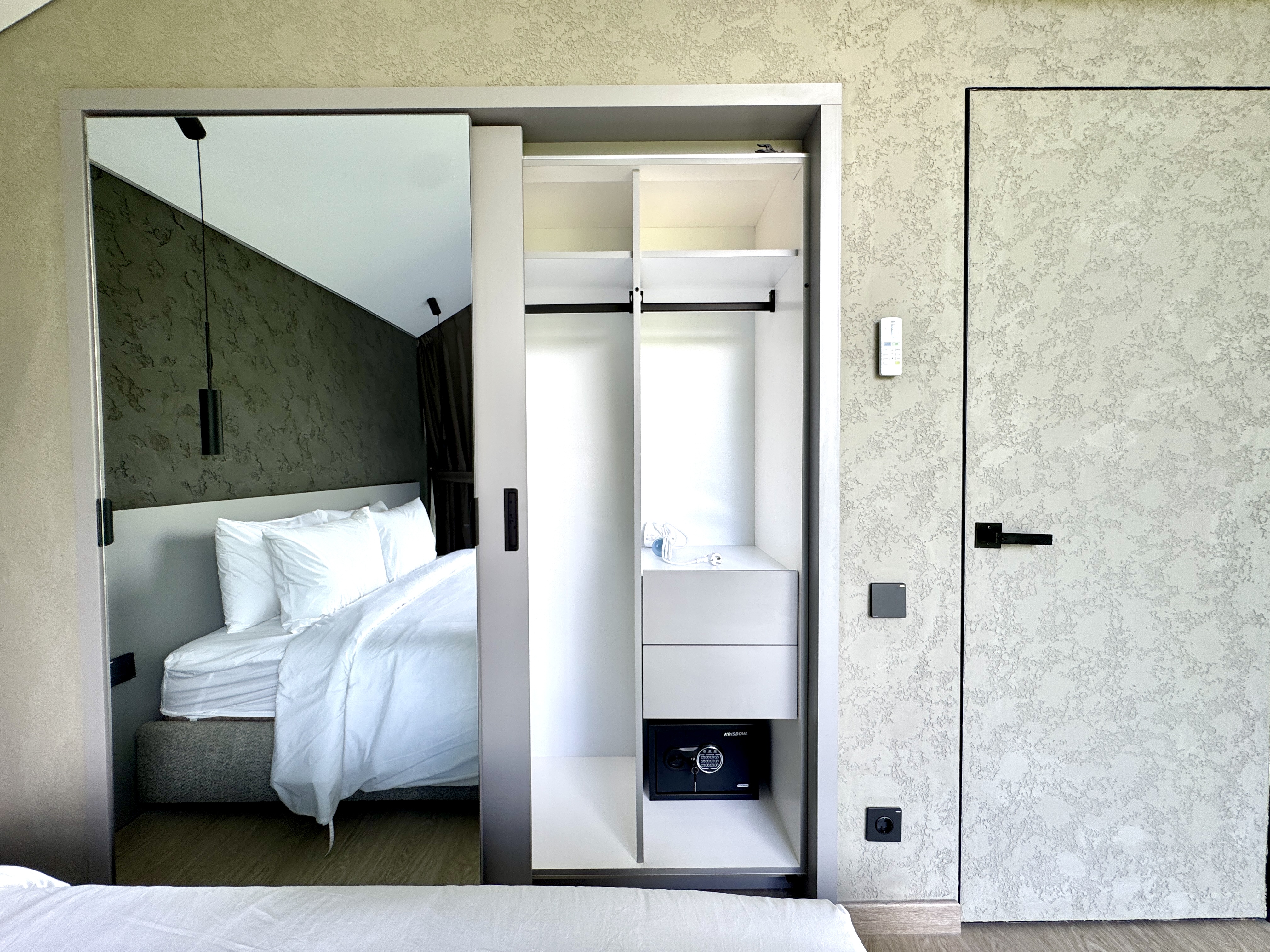 Таунхаус luxury loft таунхаус 2br — умалас, бали Керобокан 120м² 2 спальни