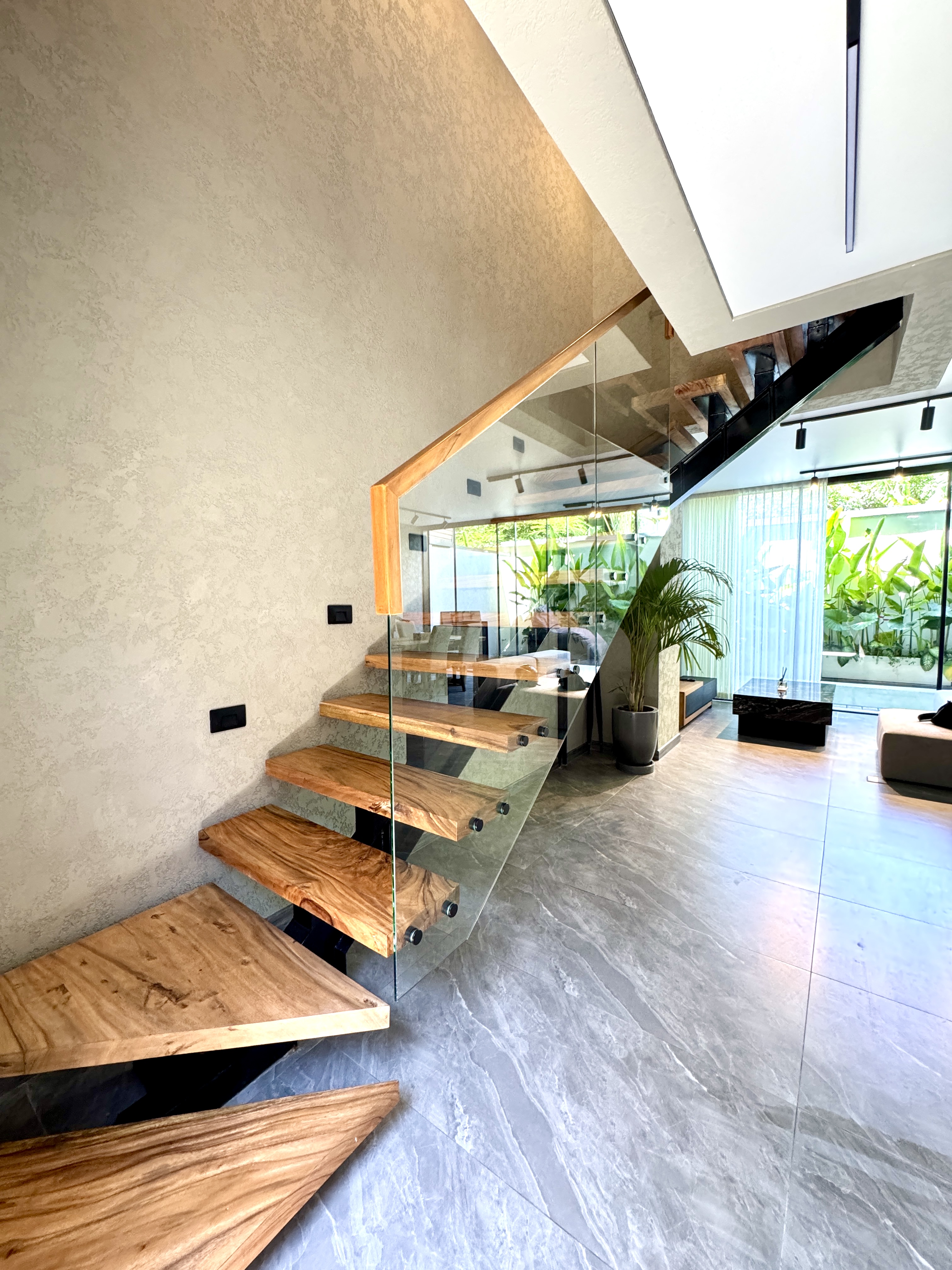 Таунхаус luxury loft таунхаус 2br — умалас, бали Керобокан 120м² 2 спальни