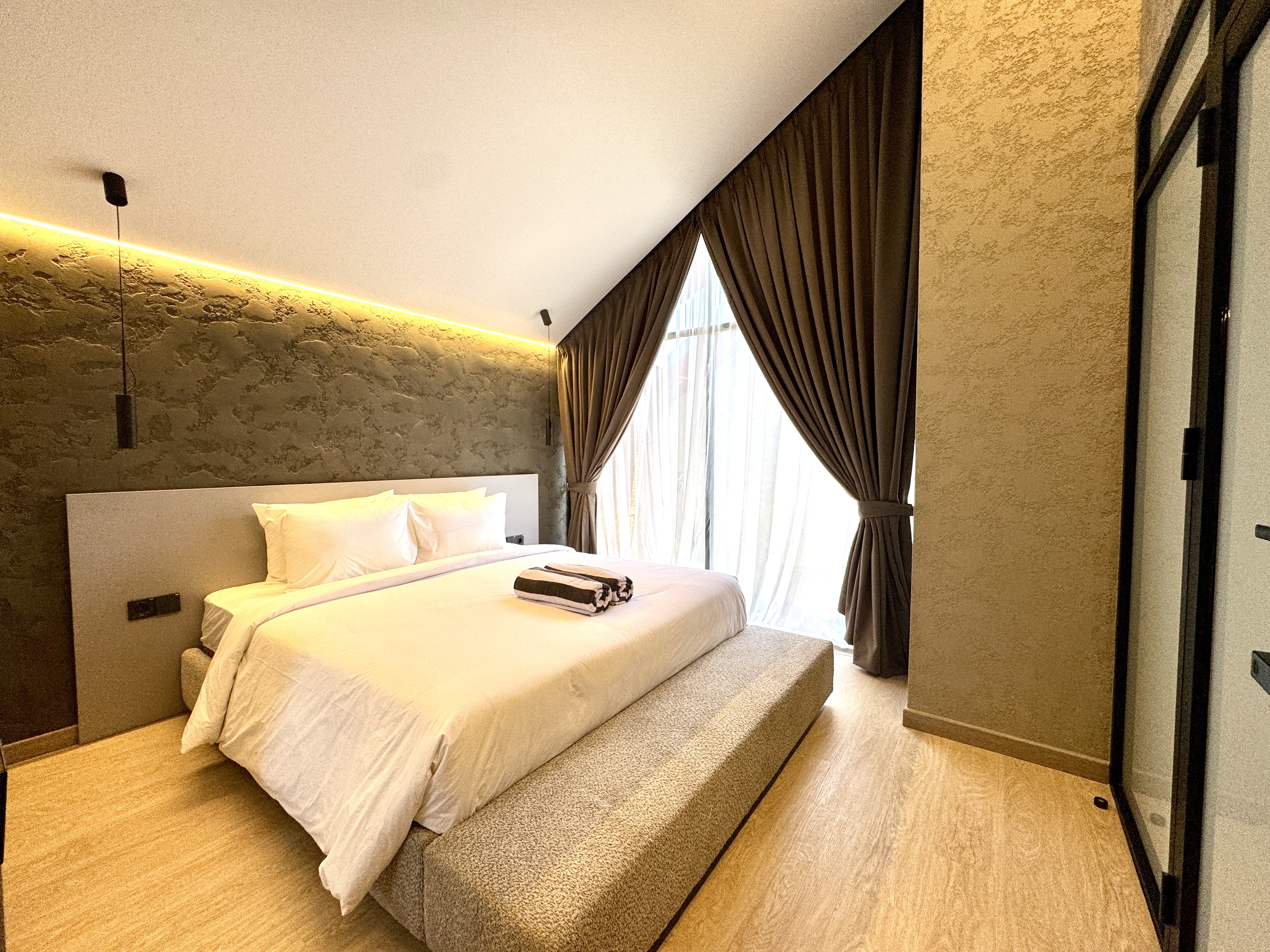 Таунхаус luxury loft таунхаус 2br — умалас, бали Керобокан 120м² 2 спальни