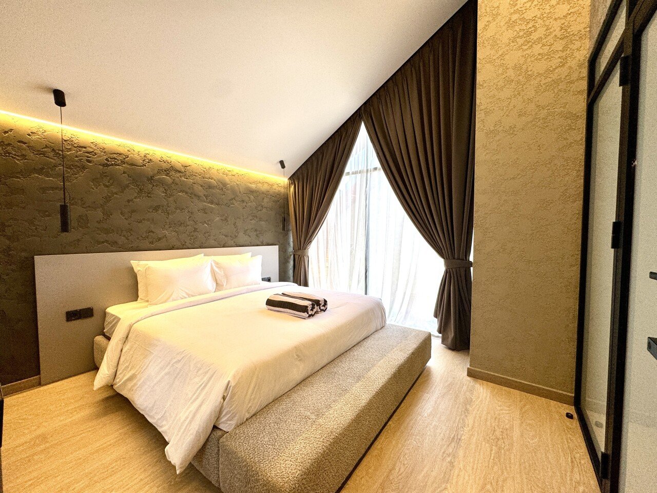 Таунхаус luxury loft таунхаус 2br — умалас, бали Керобокан 120м² 2 спальни